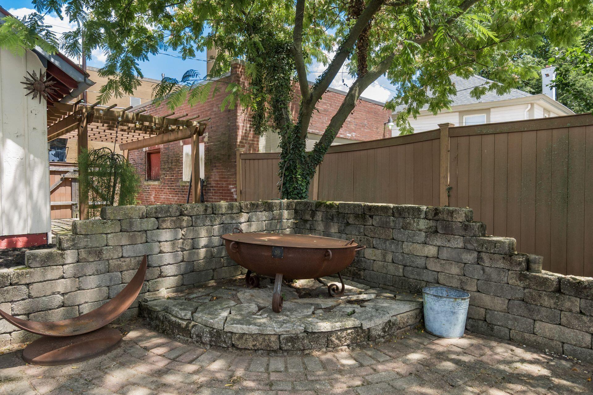 1412 Bryden Road