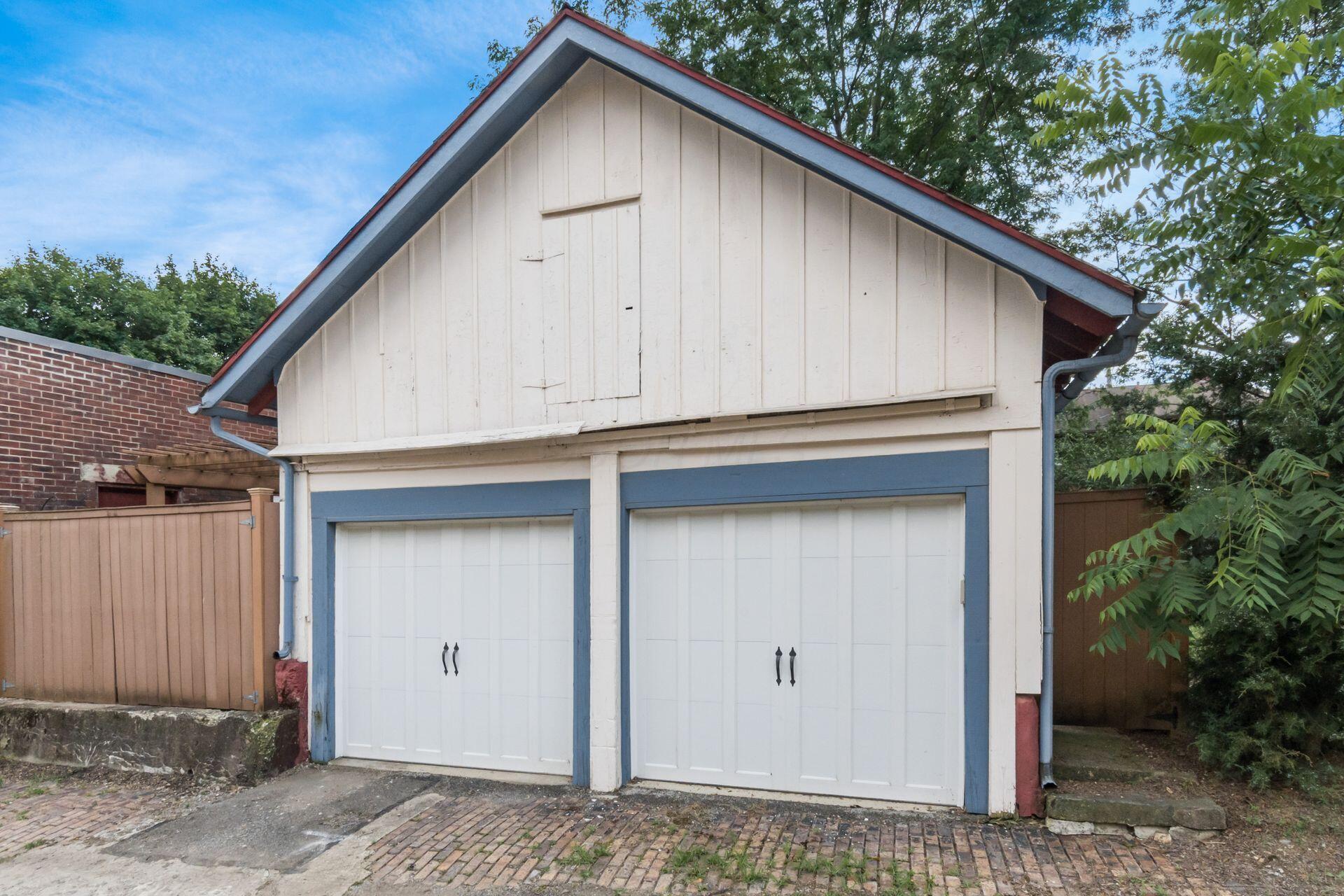 1412 Bryden Road