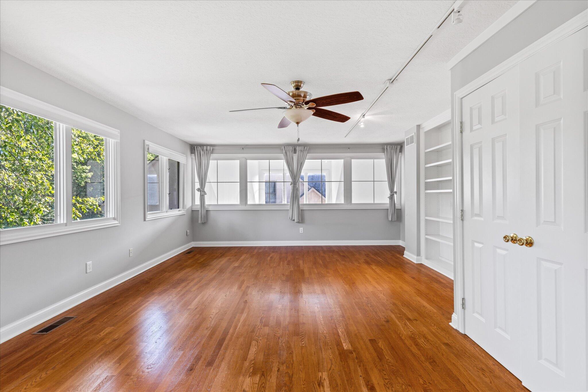 962 Augusta Glen Drive