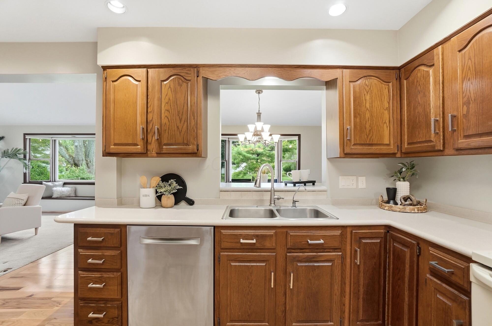 170 Abbot Avenue