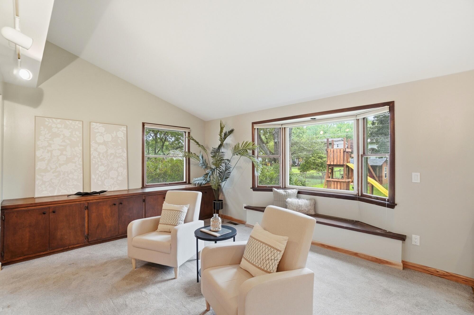 170 Abbot Avenue