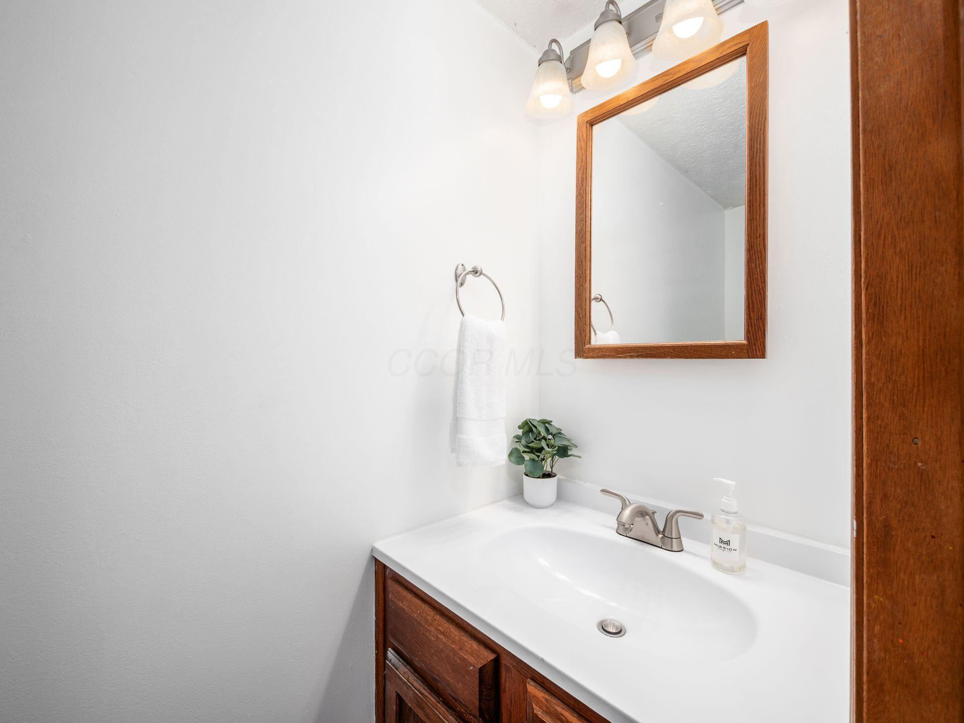 3711 Lifford Court