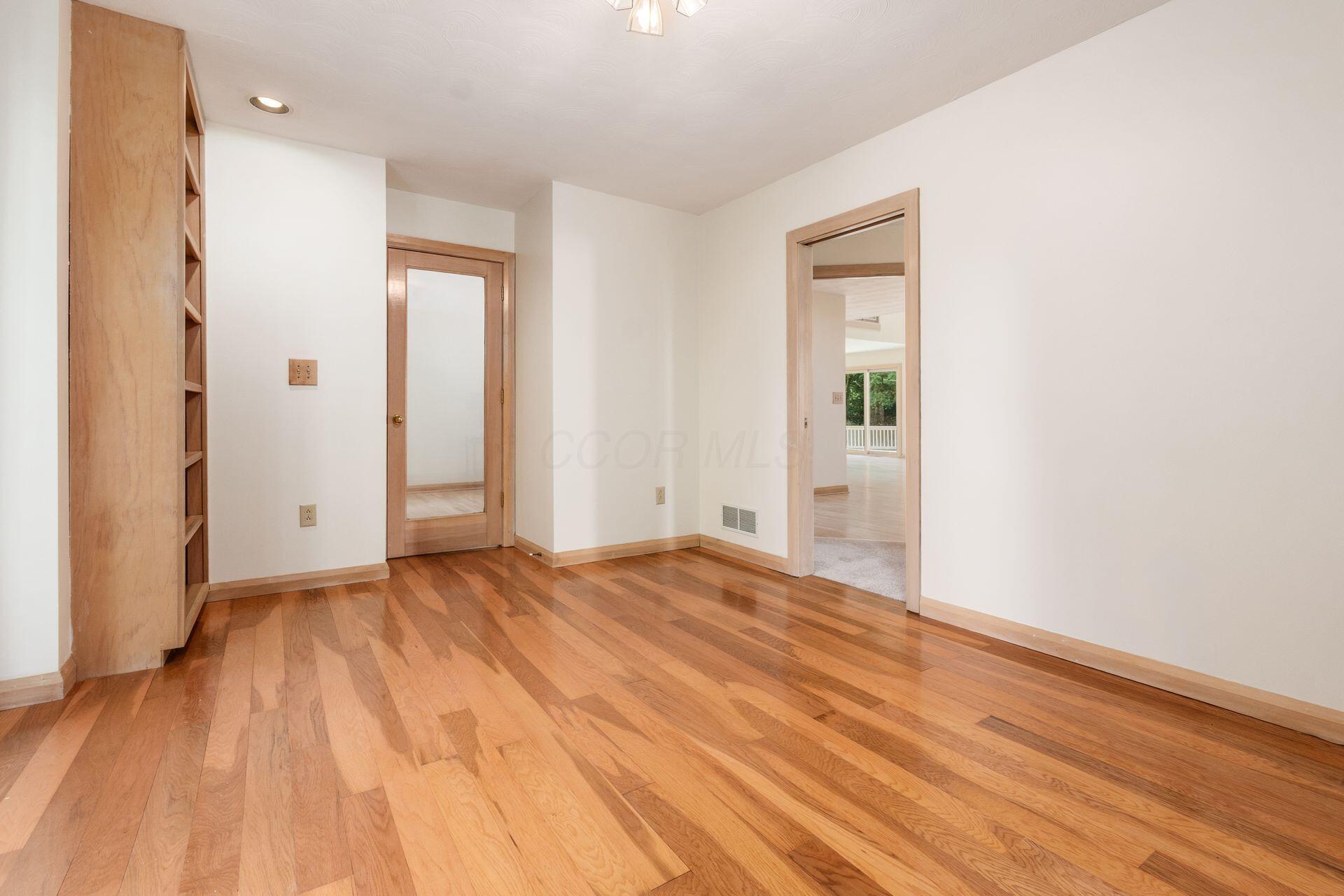 259 Autumn Leaf Court