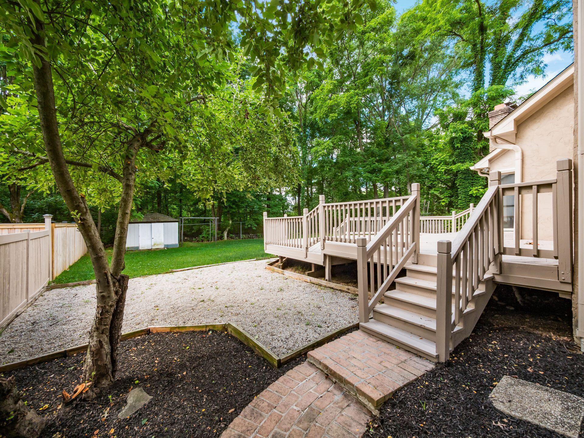 259 Autumn Leaf Court