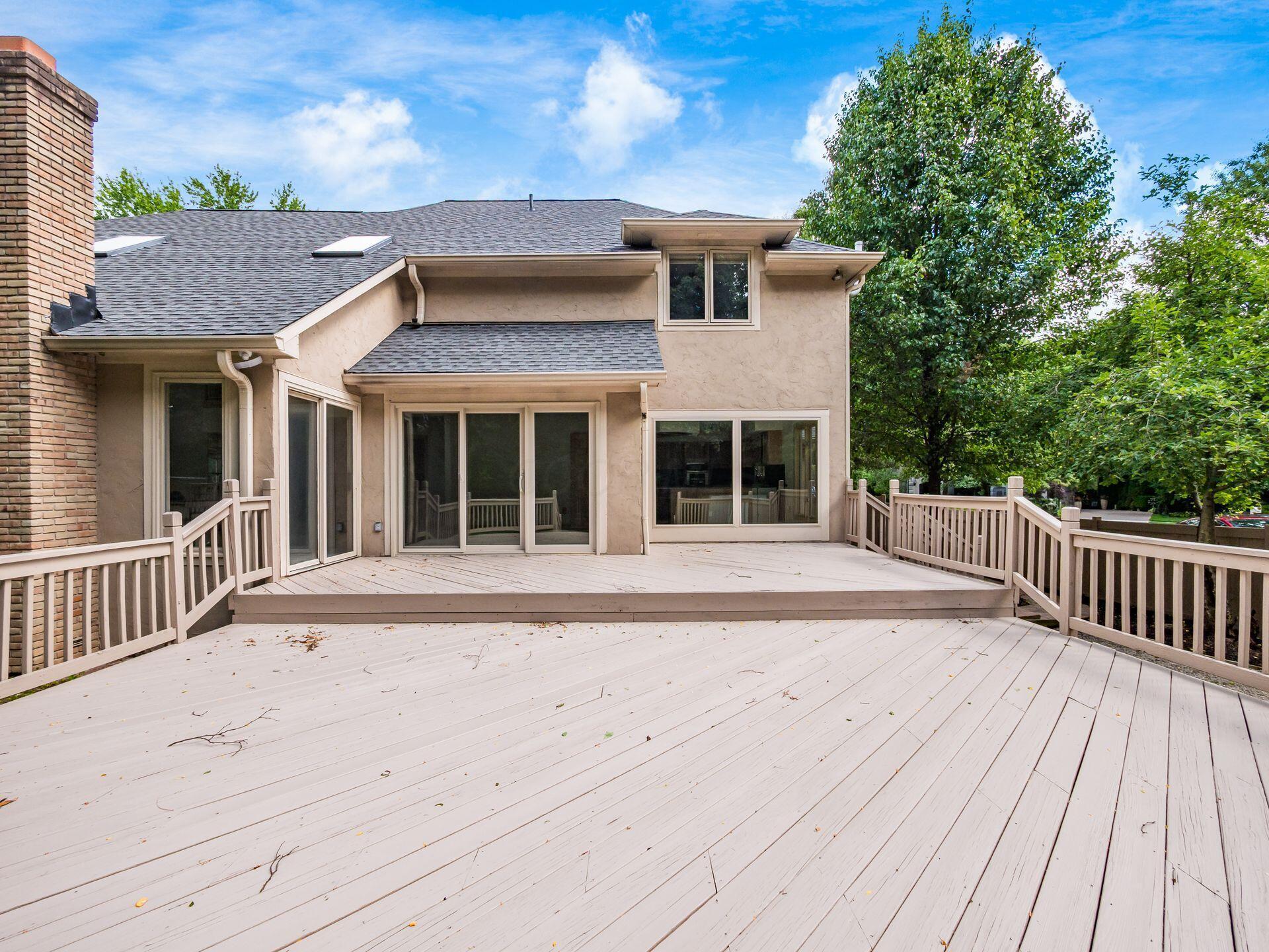 259 Autumn Leaf Court