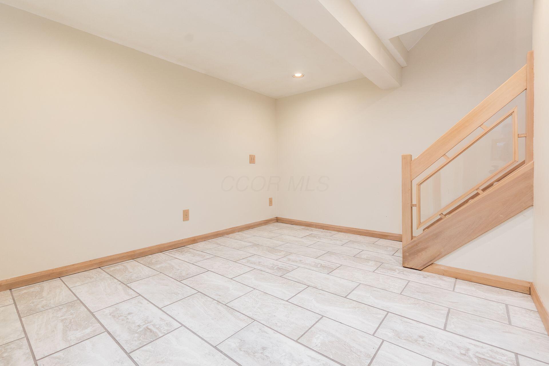259 Autumn Leaf Court