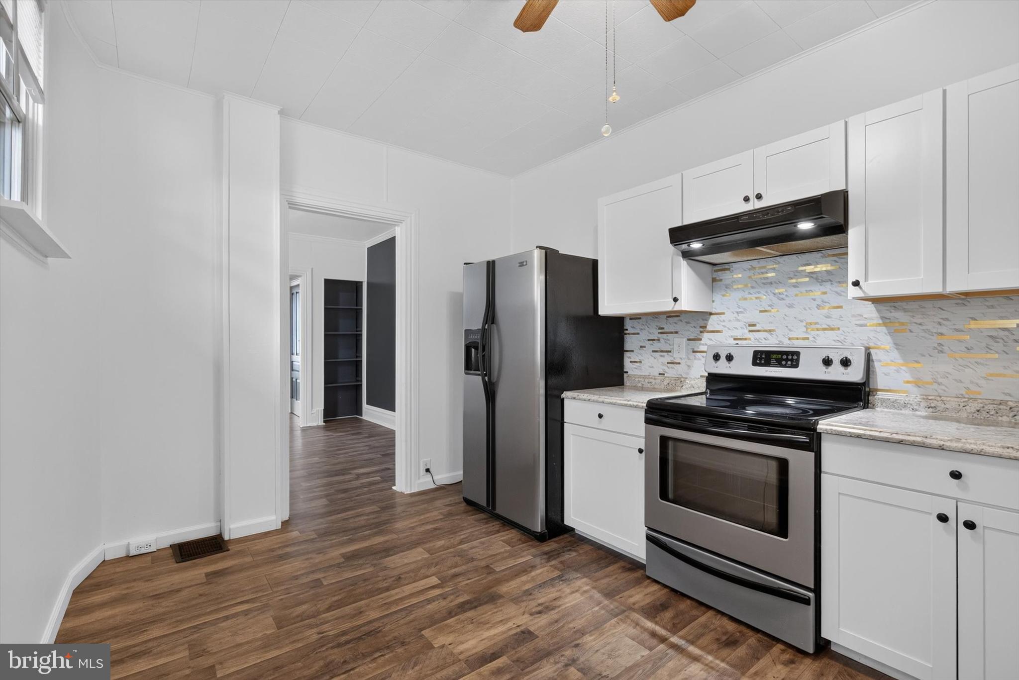 115 E LOCUST STREET