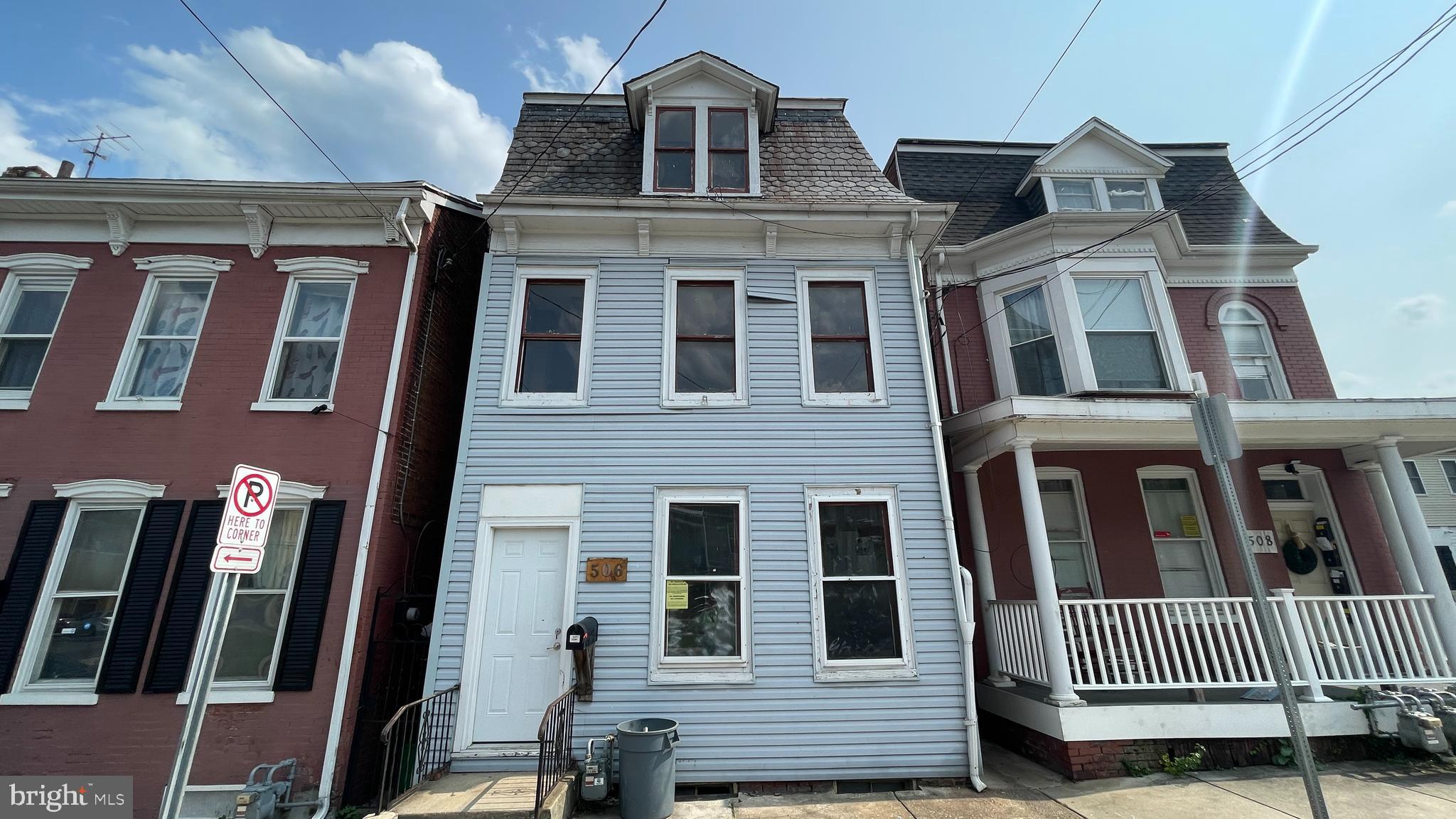 506 W PRINCESS STREET