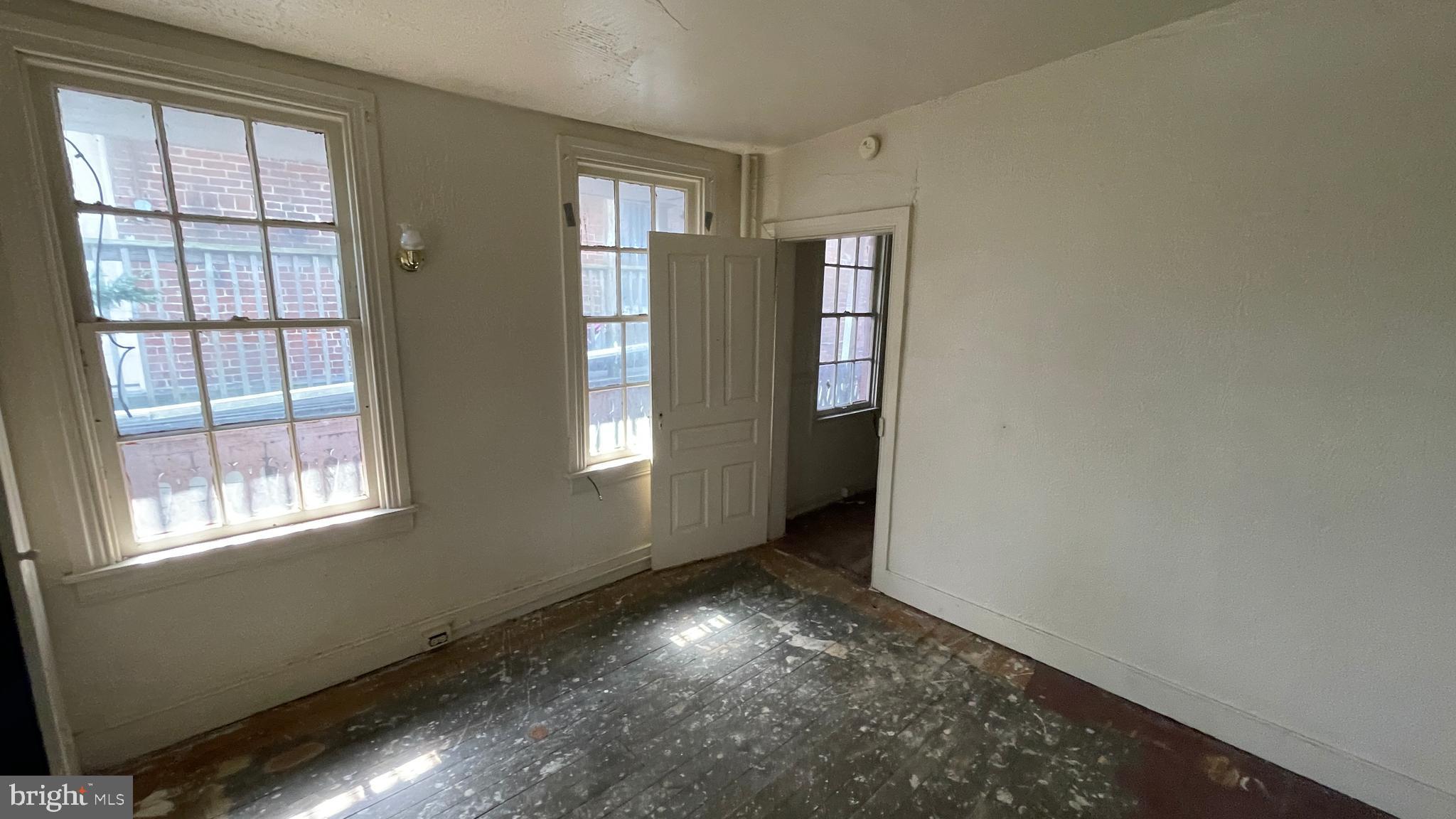 506 W PRINCESS STREET