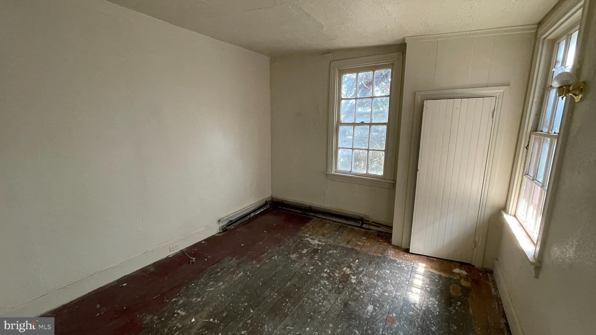 506 W PRINCESS STREET