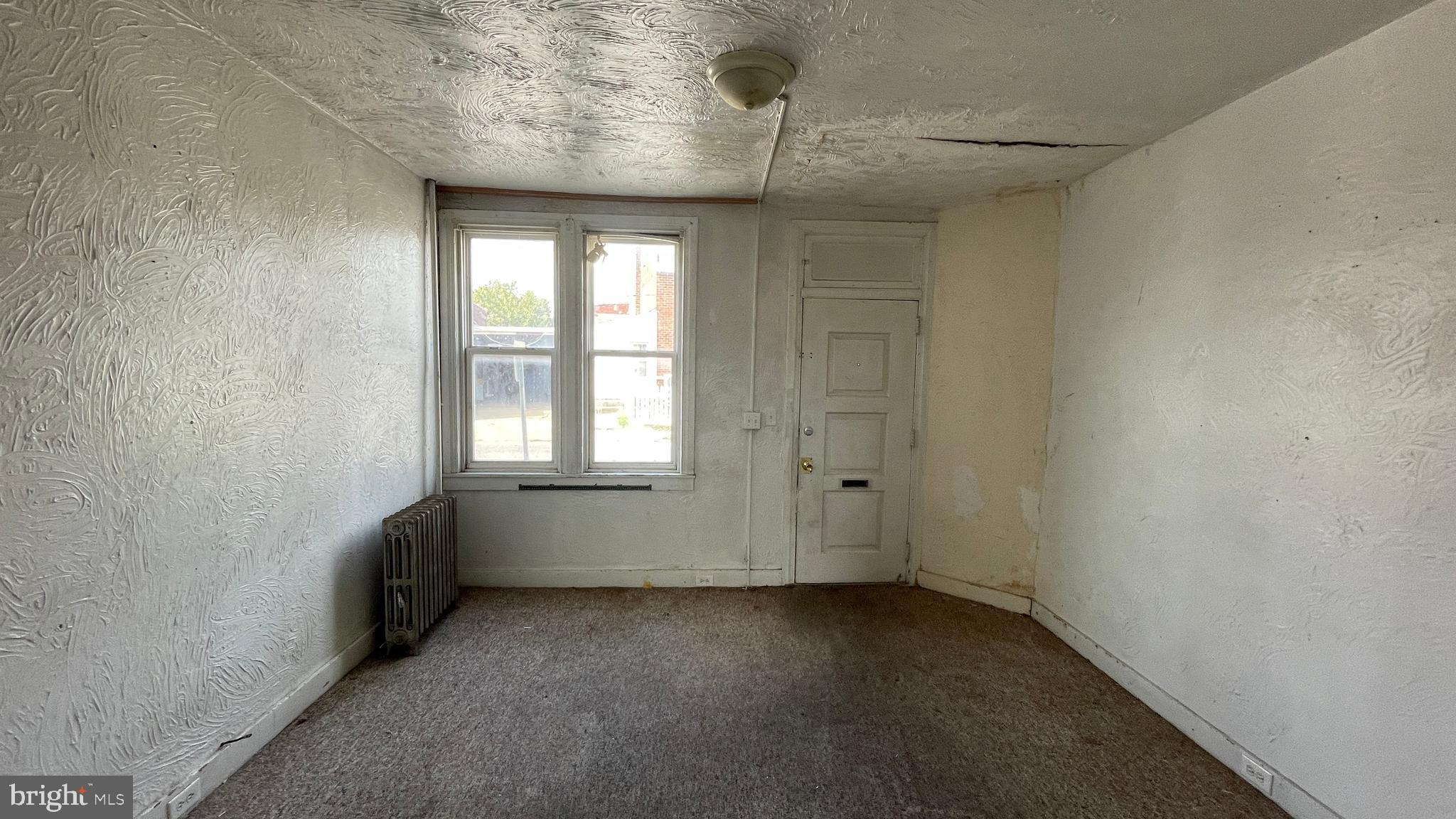 223 N SHERMAN STREET