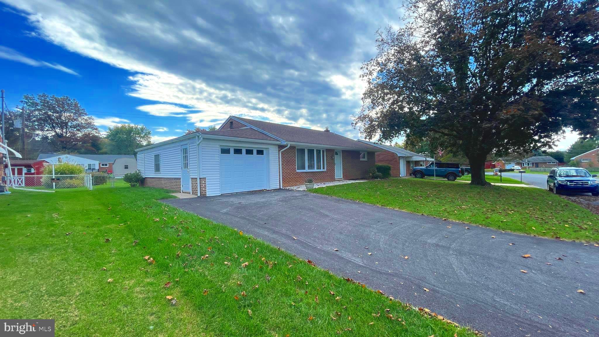 20 WOODWARD DRIVE