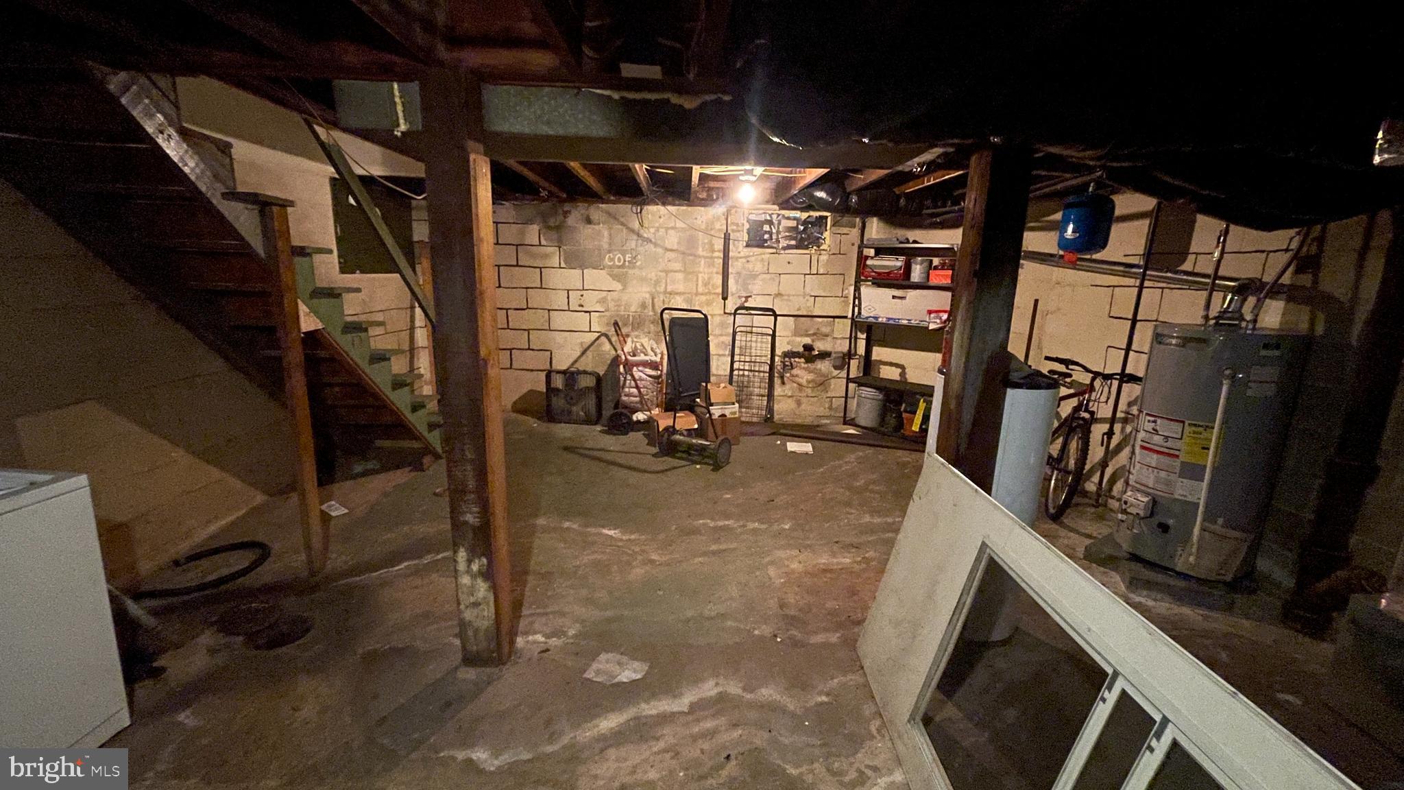 554 WILSON COURT