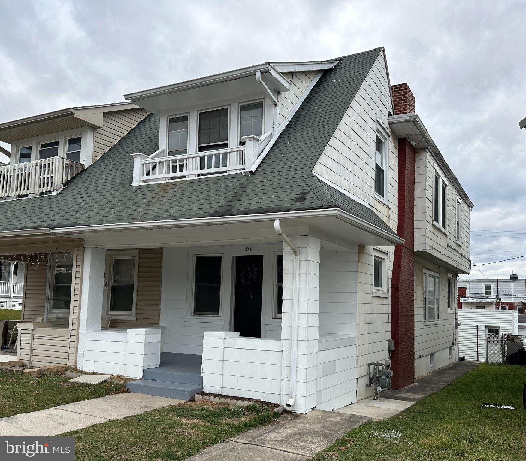 1125 W PRINCESS STREET