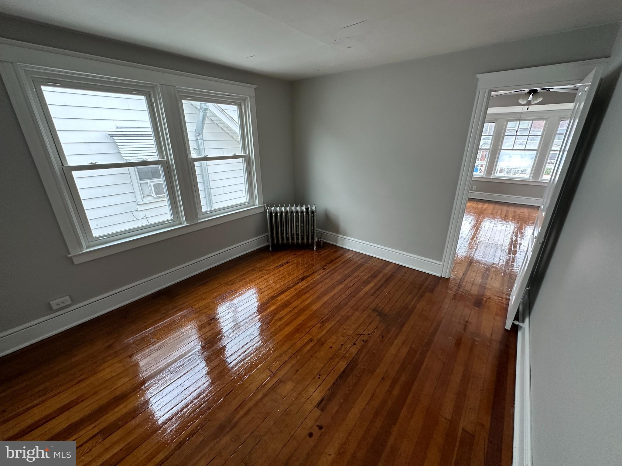 1125 W PRINCESS STREET