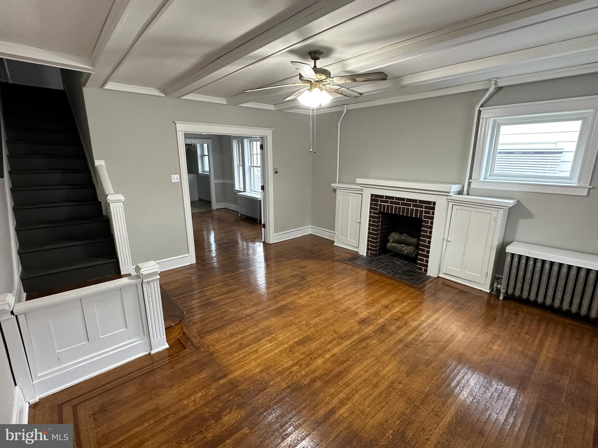 1125 W PRINCESS STREET