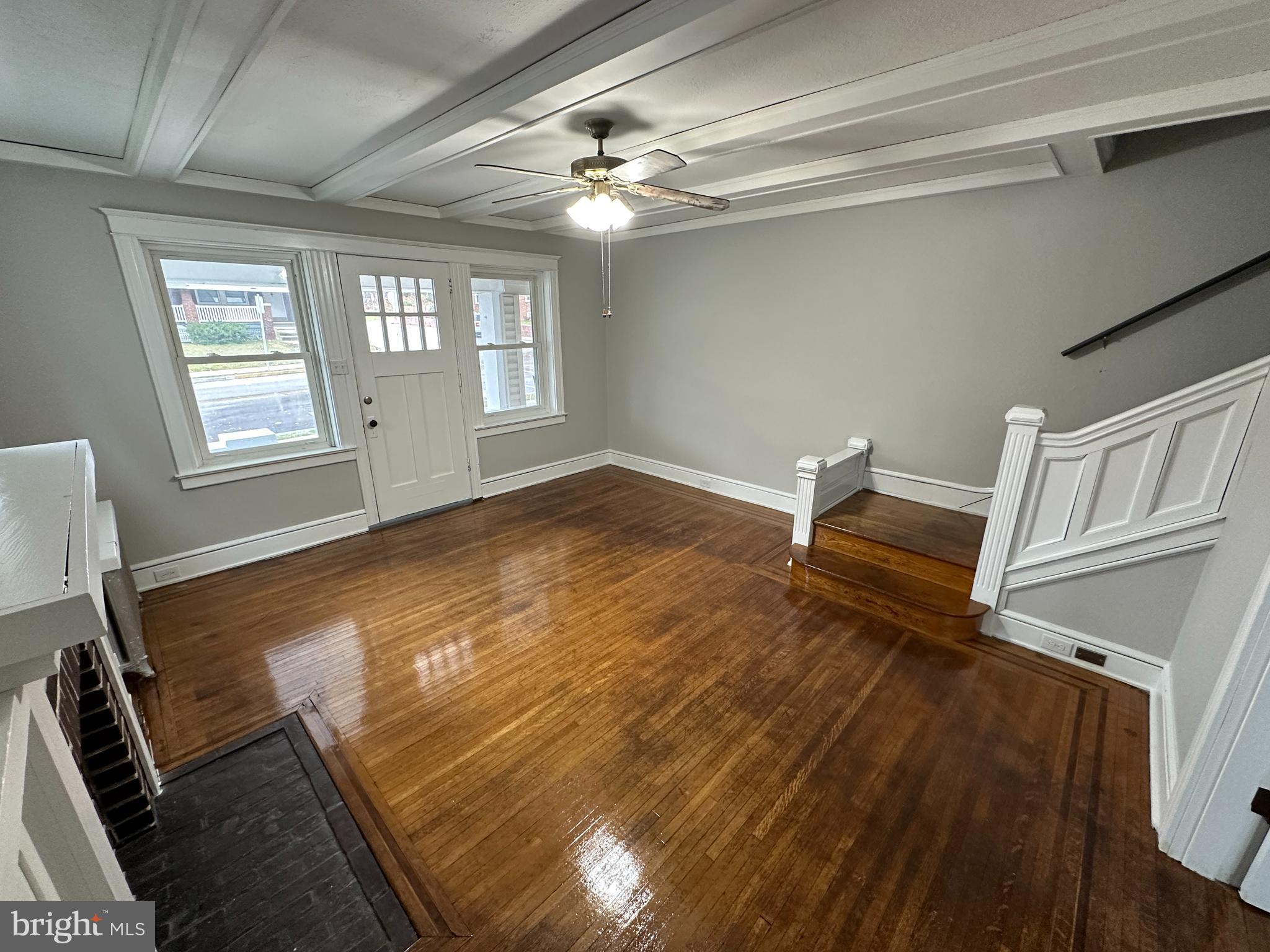 1125 W PRINCESS STREET