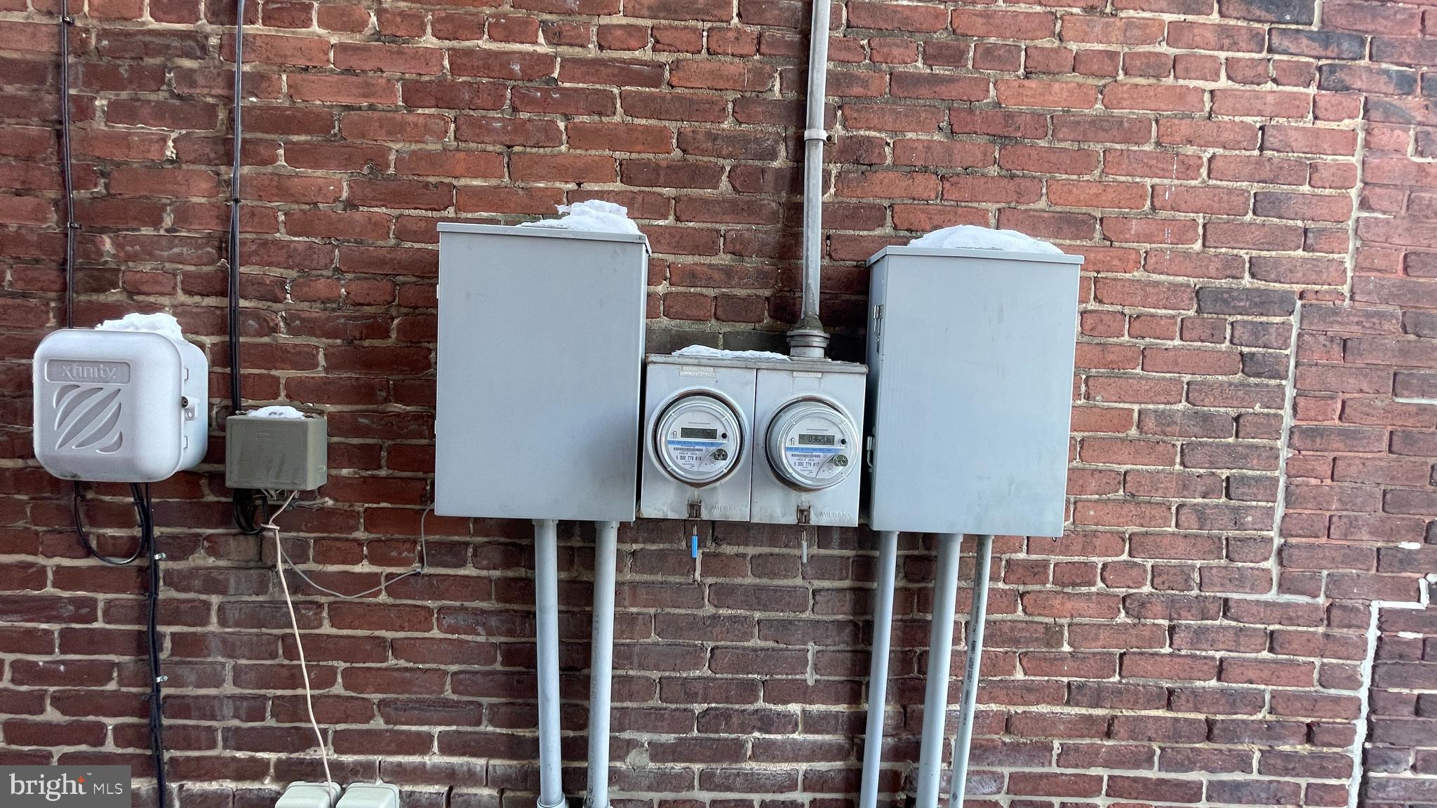 434 N PERSHING AVENUE