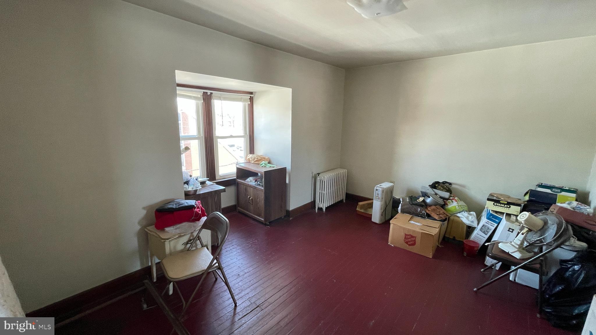 434 N PERSHING AVENUE