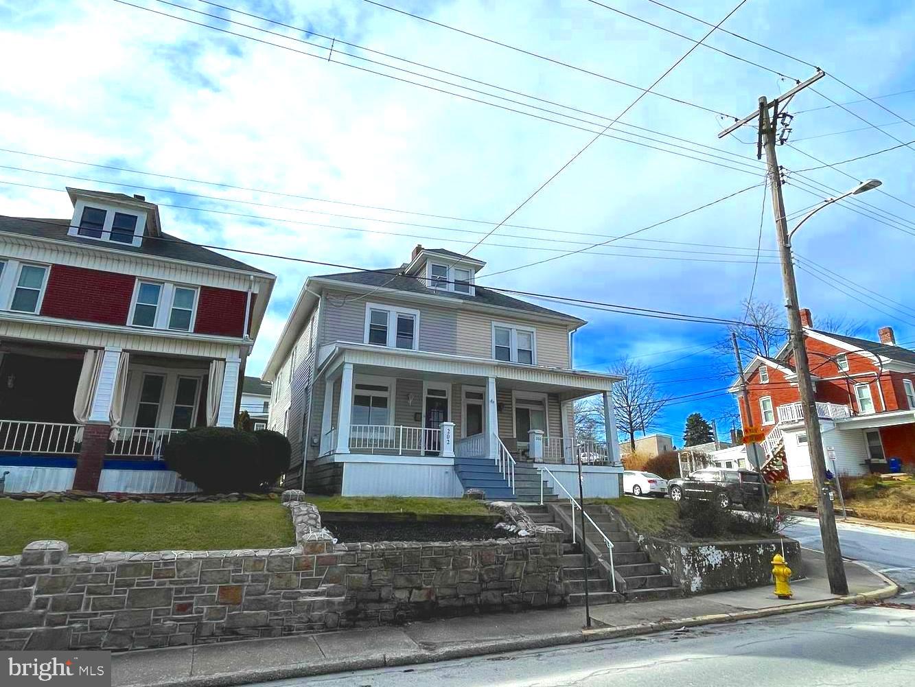 202 S MAIN STREET