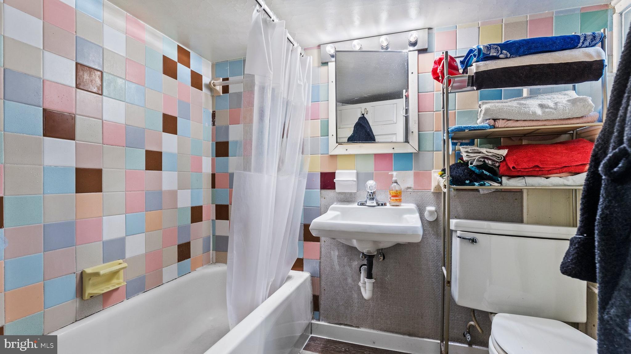 109 S RICHLAND AVENUE