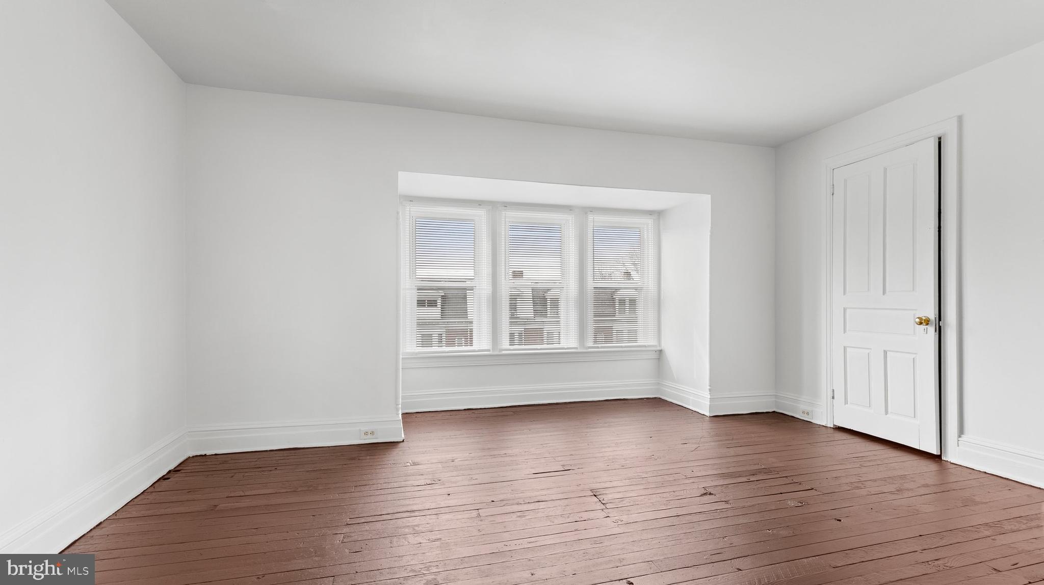 109 S RICHLAND AVENUE