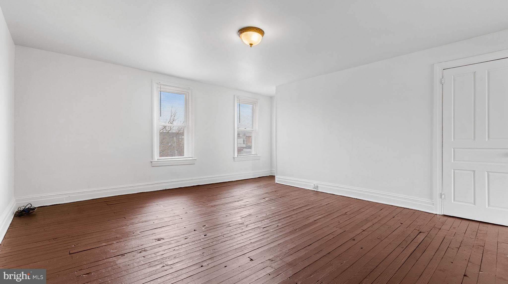 109 S RICHLAND AVENUE