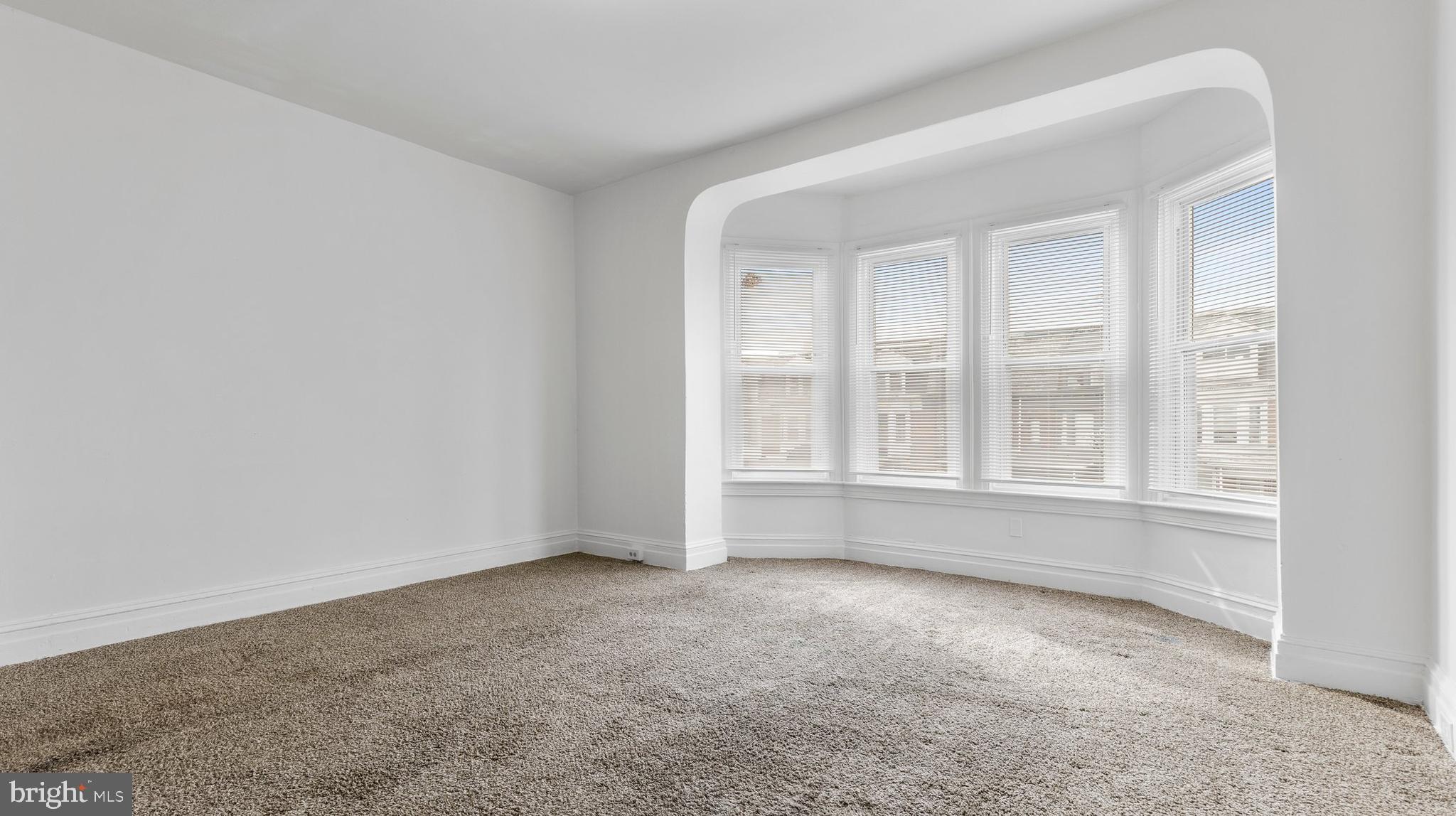 109 S RICHLAND AVENUE