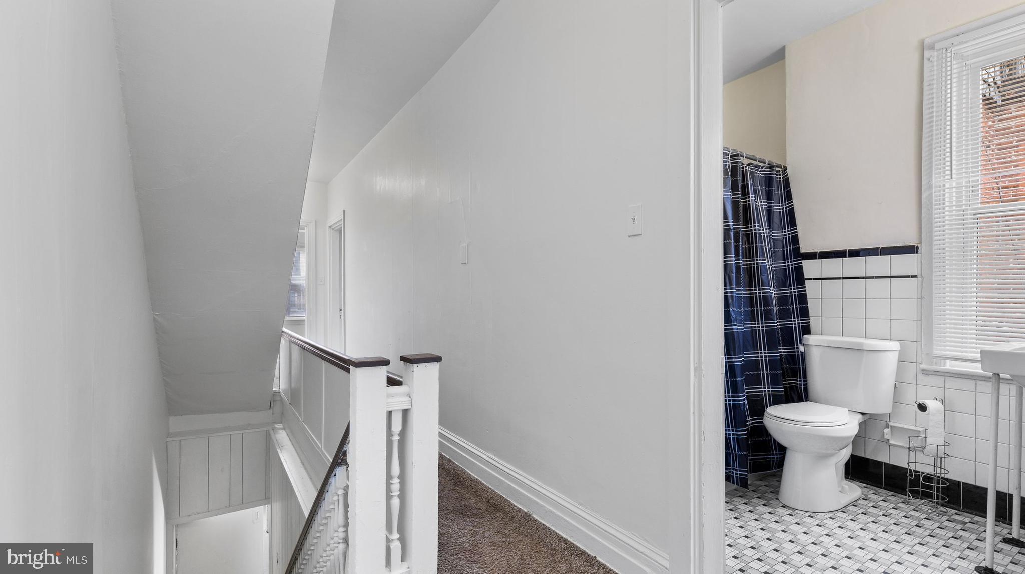 109 S RICHLAND AVENUE