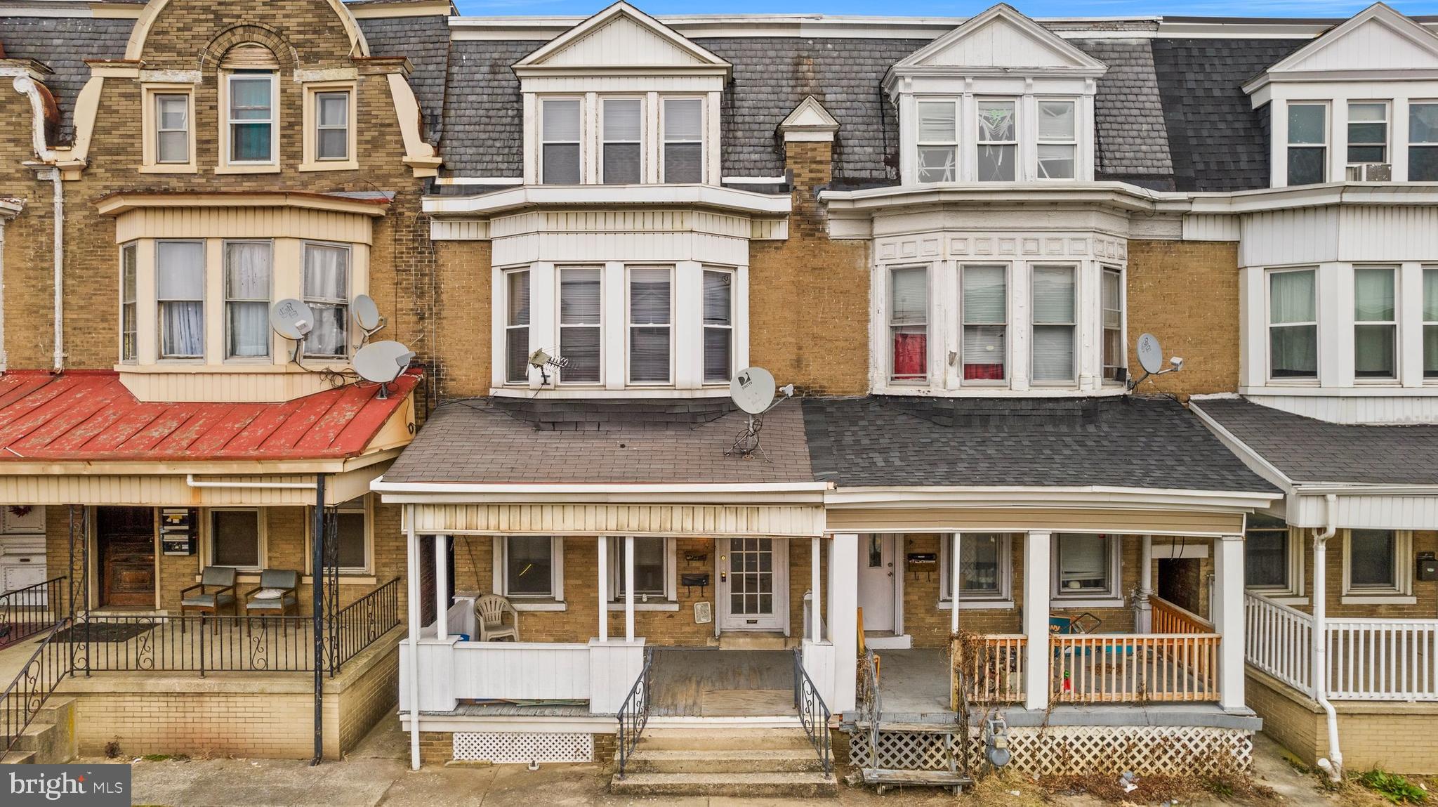 109 S RICHLAND AVENUE