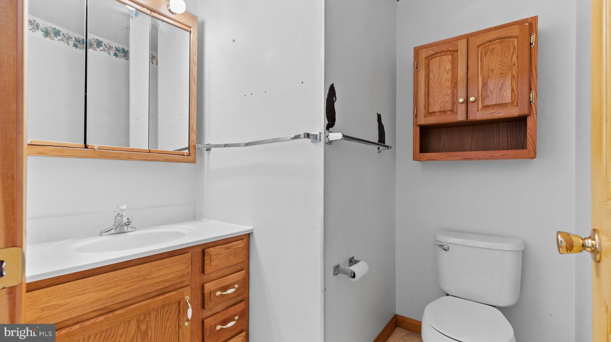 921 STOVERSTOWN ROAD