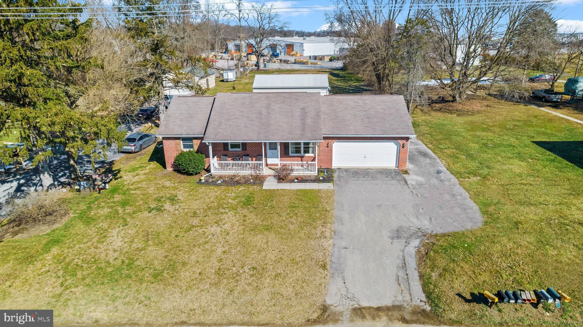 921 STOVERSTOWN ROAD