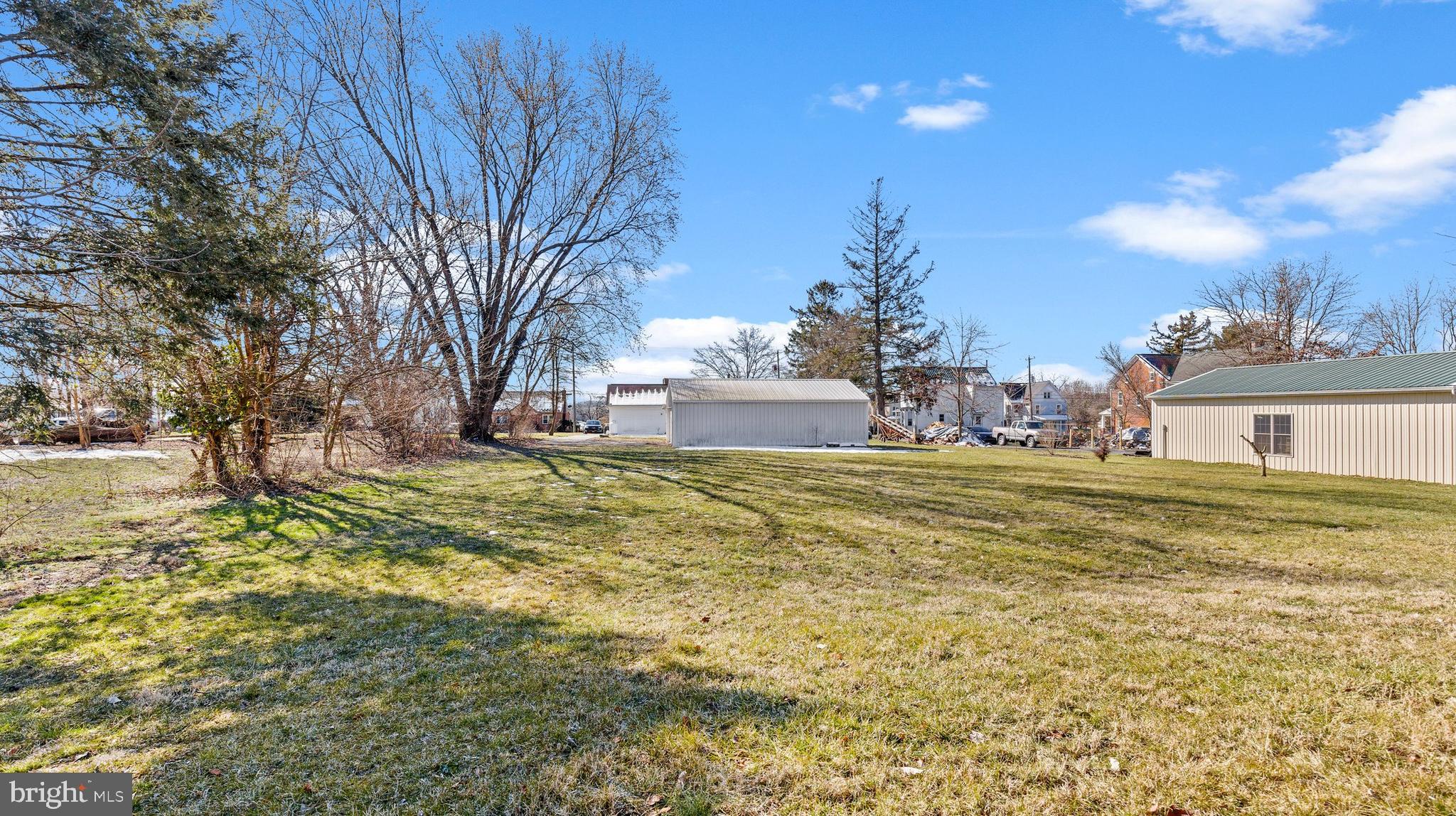 921 STOVERSTOWN ROAD