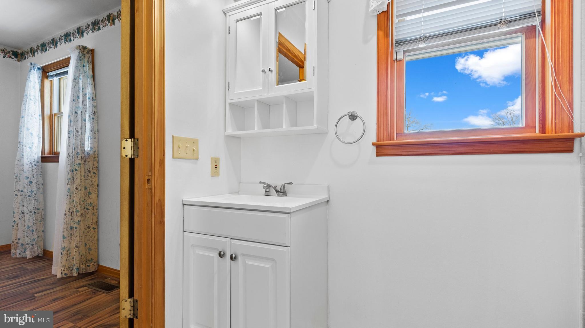 921 STOVERSTOWN ROAD