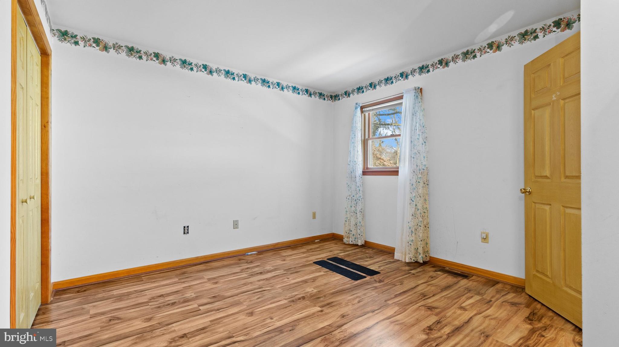 921 STOVERSTOWN ROAD