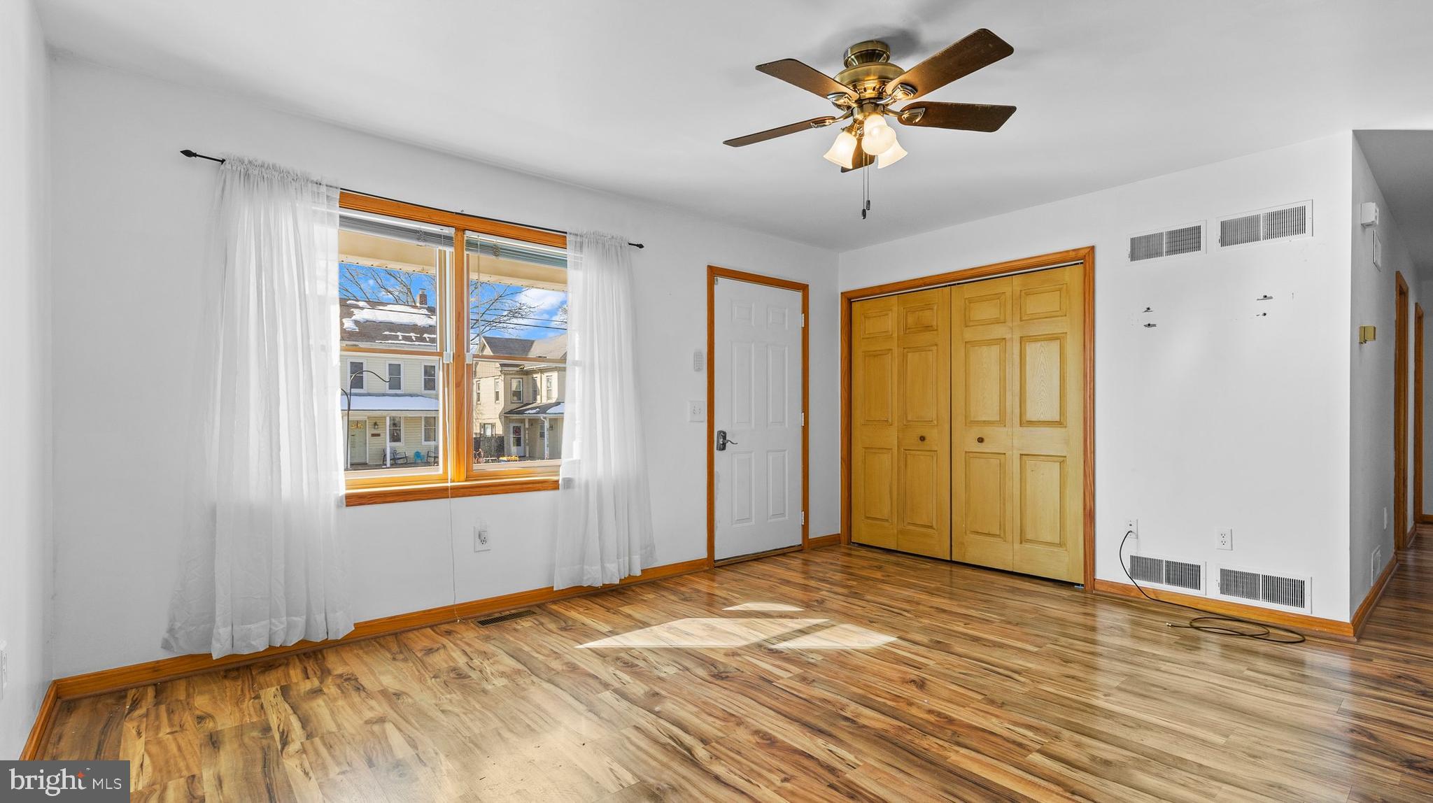 921 STOVERSTOWN ROAD