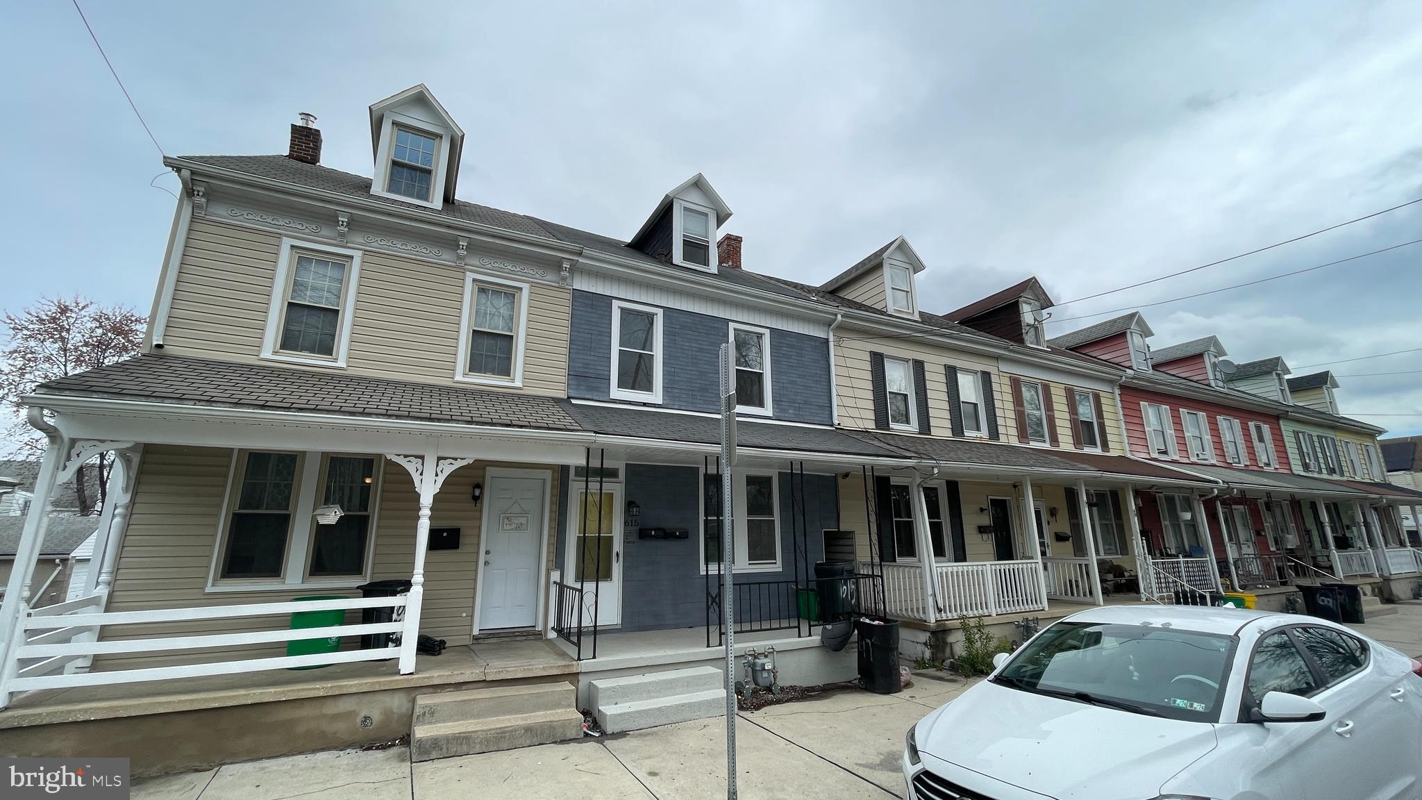 615 E SOUTH STREET