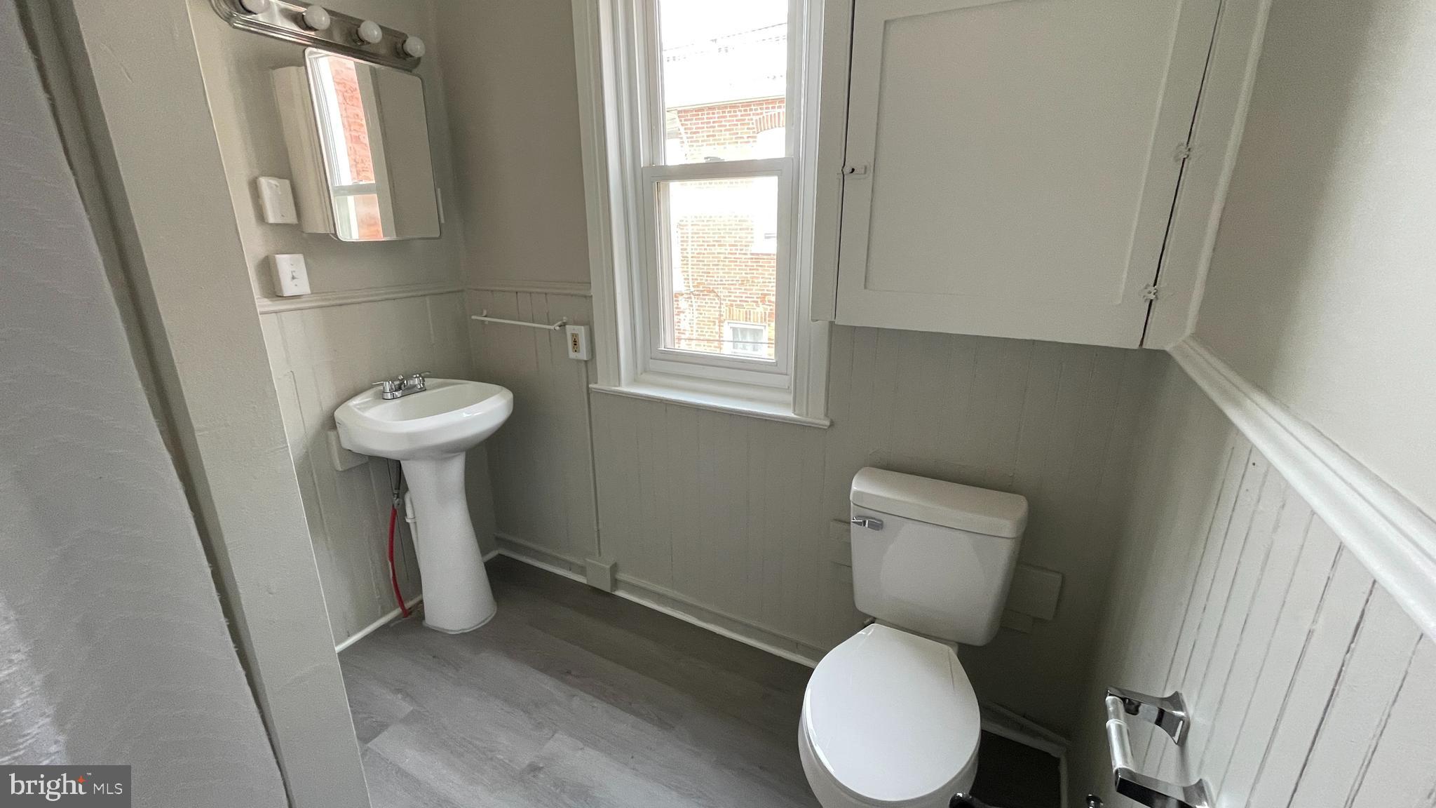 735 W PRINCESS STREET