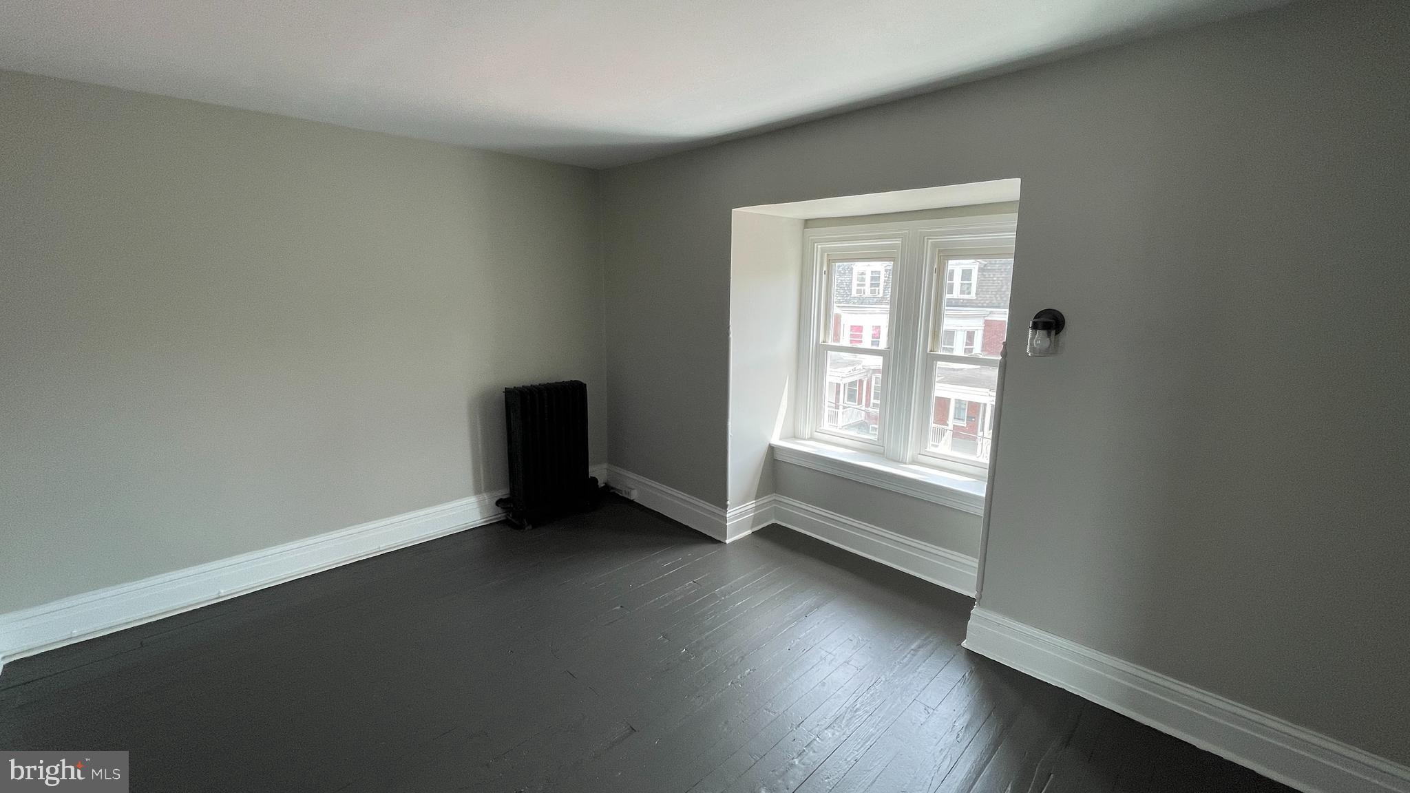 735 W PRINCESS STREET