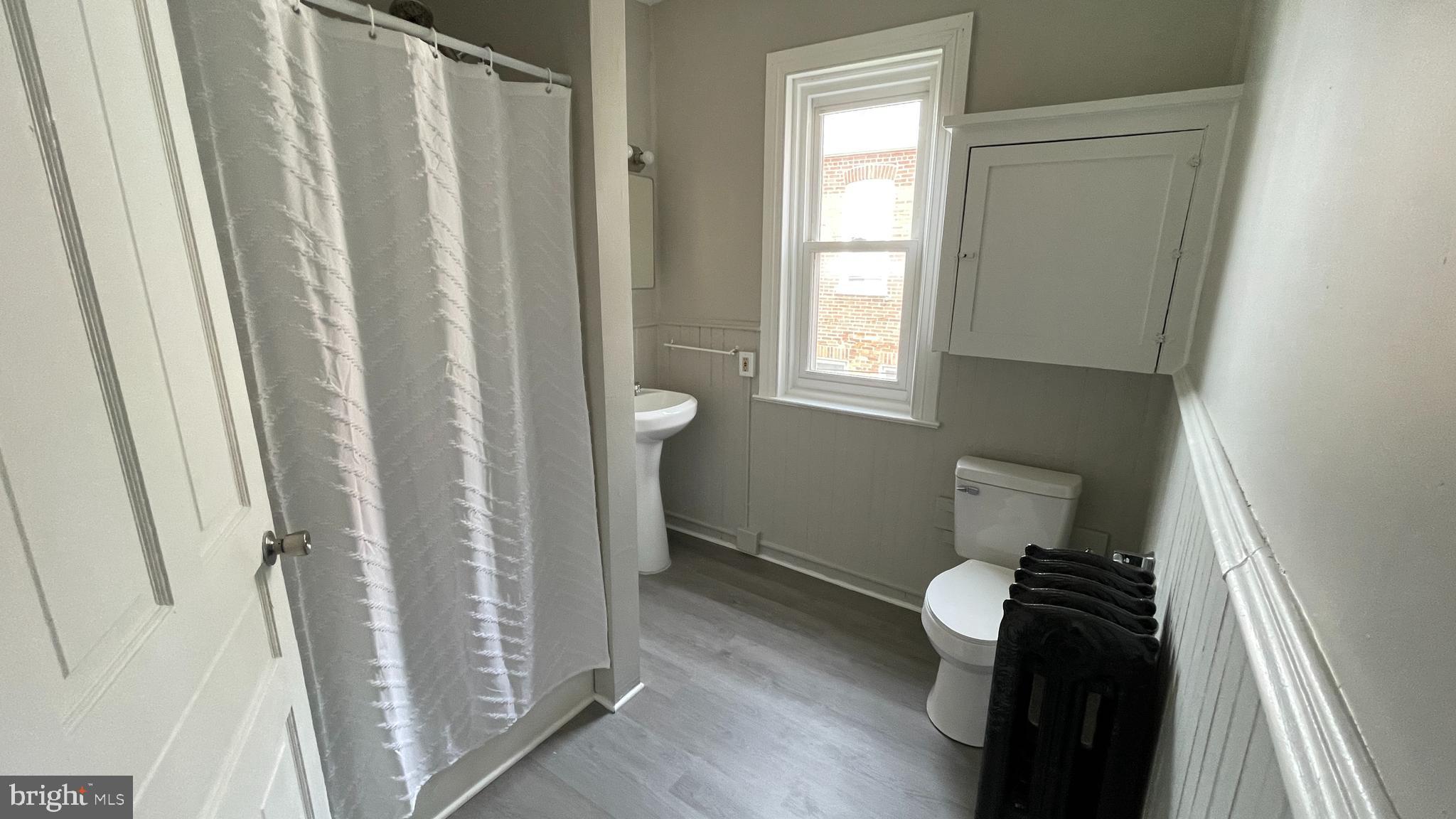 735 W PRINCESS STREET