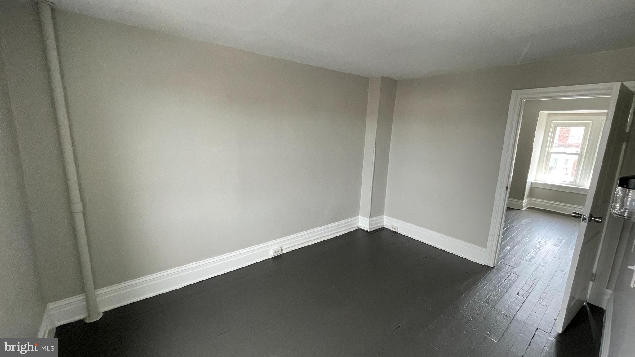 735 W PRINCESS STREET