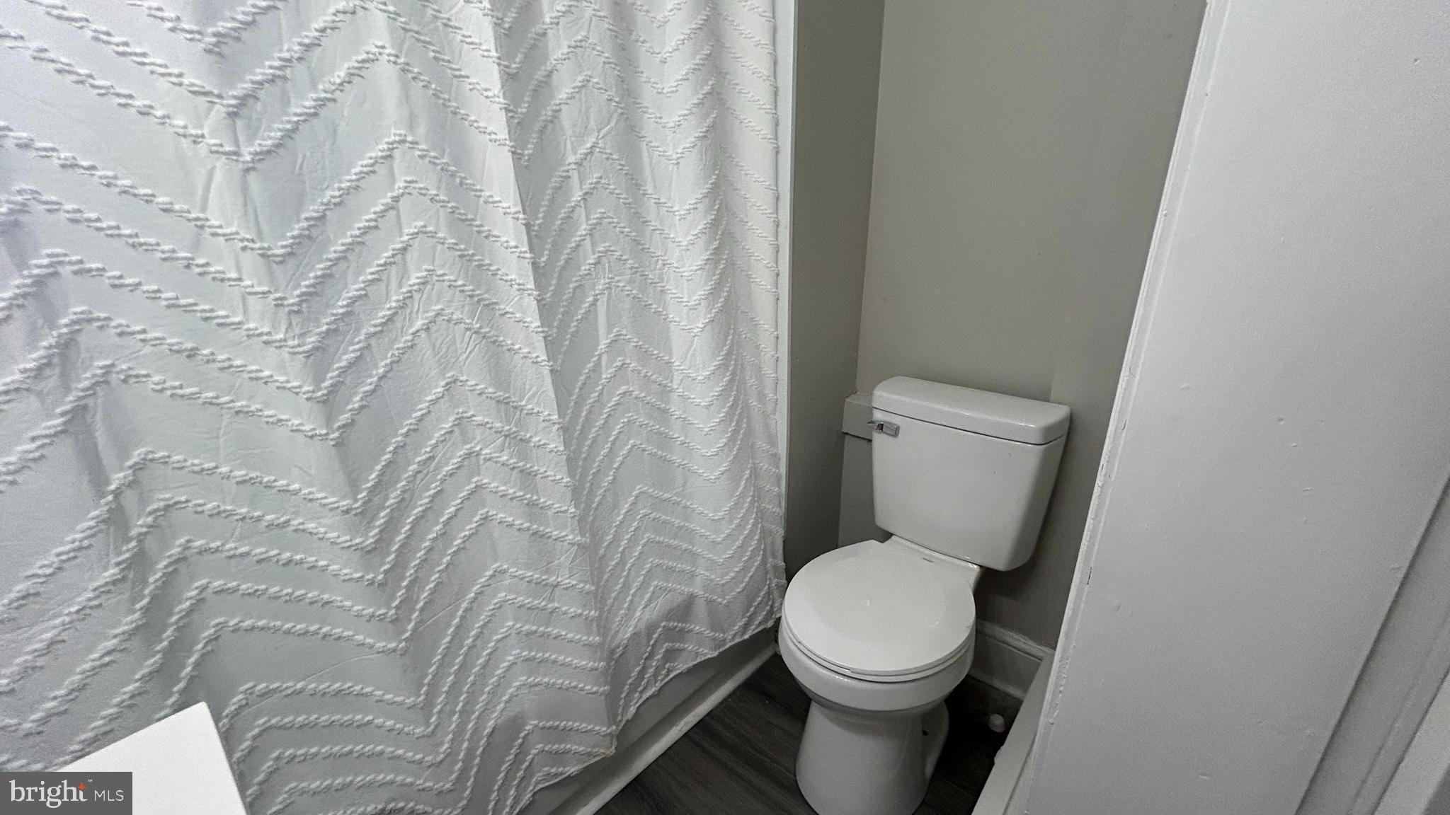 706 ROOSEVELT AVENUE