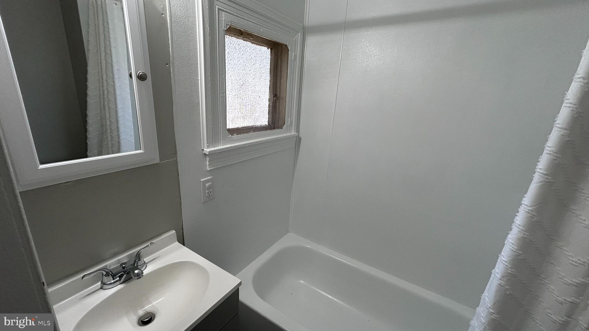 706 ROOSEVELT AVENUE