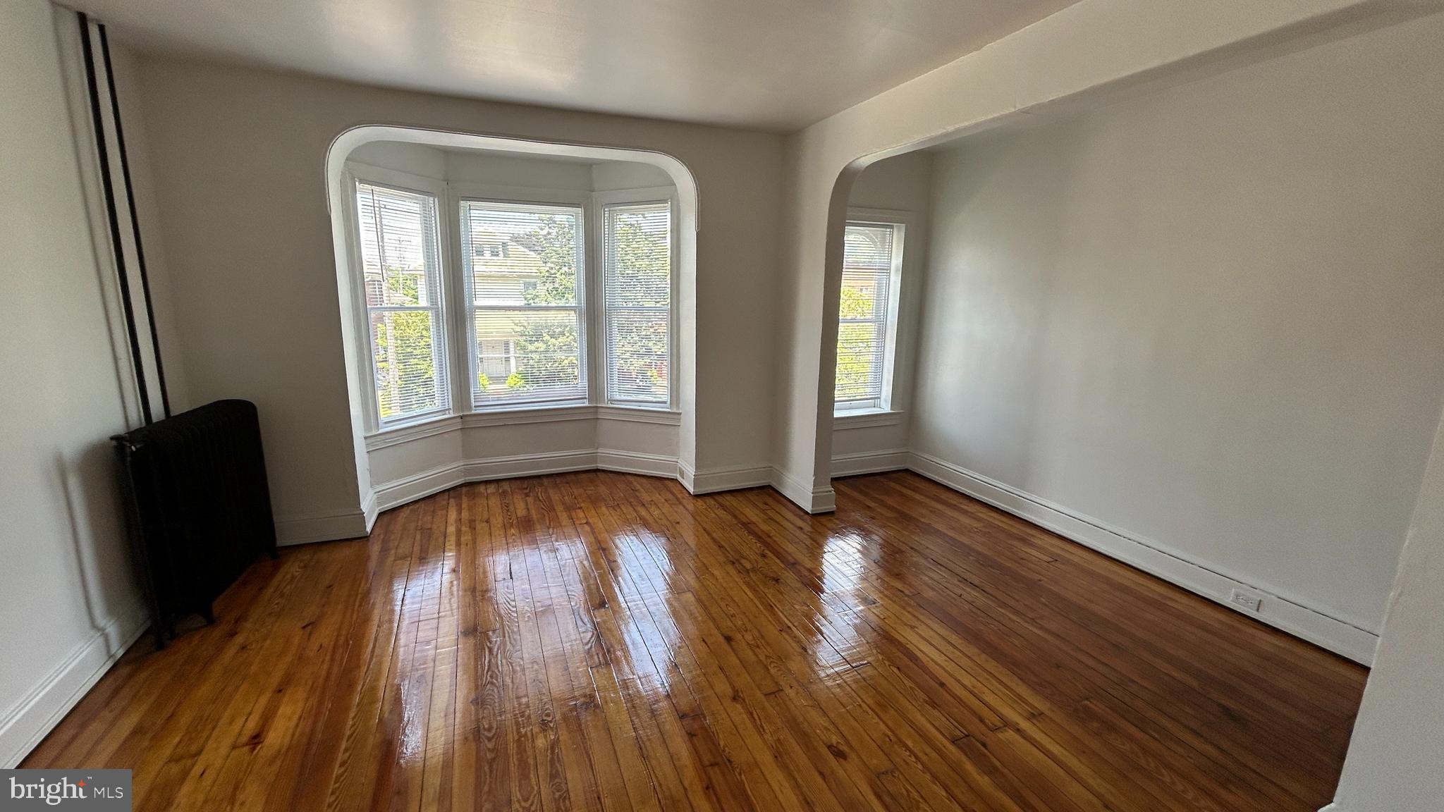 706 ROOSEVELT AVENUE