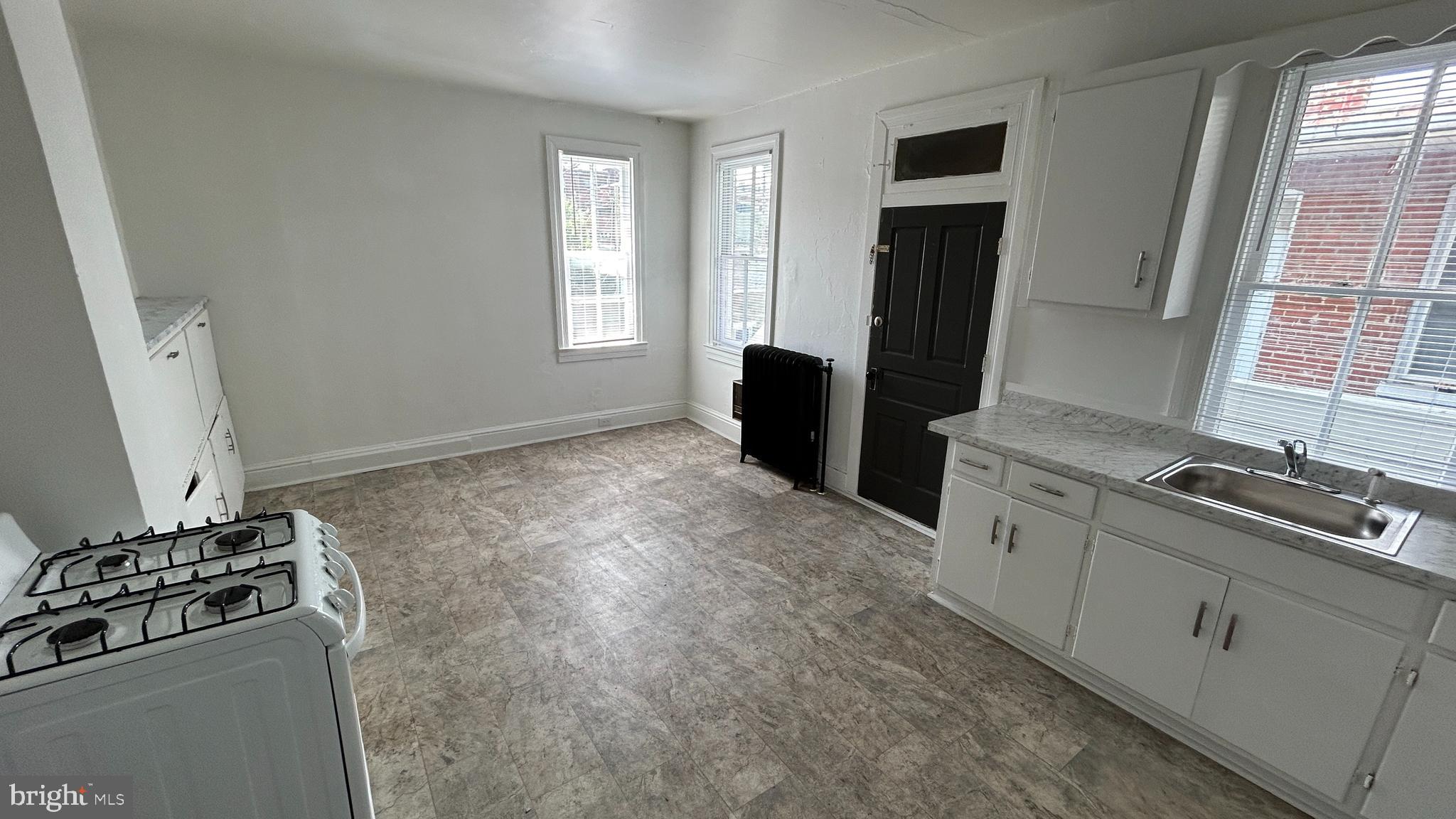 706 ROOSEVELT AVENUE