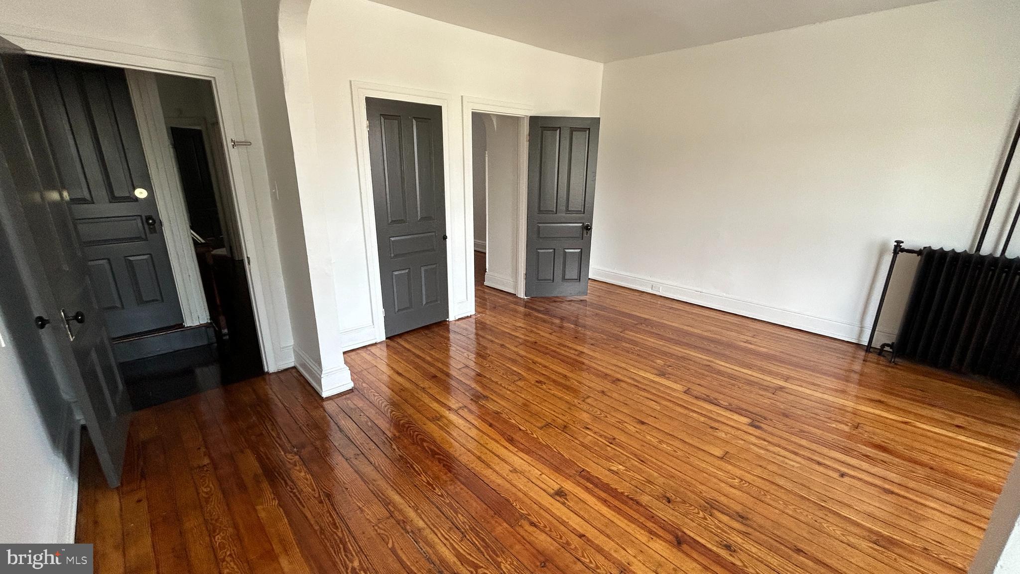 706 ROOSEVELT AVENUE