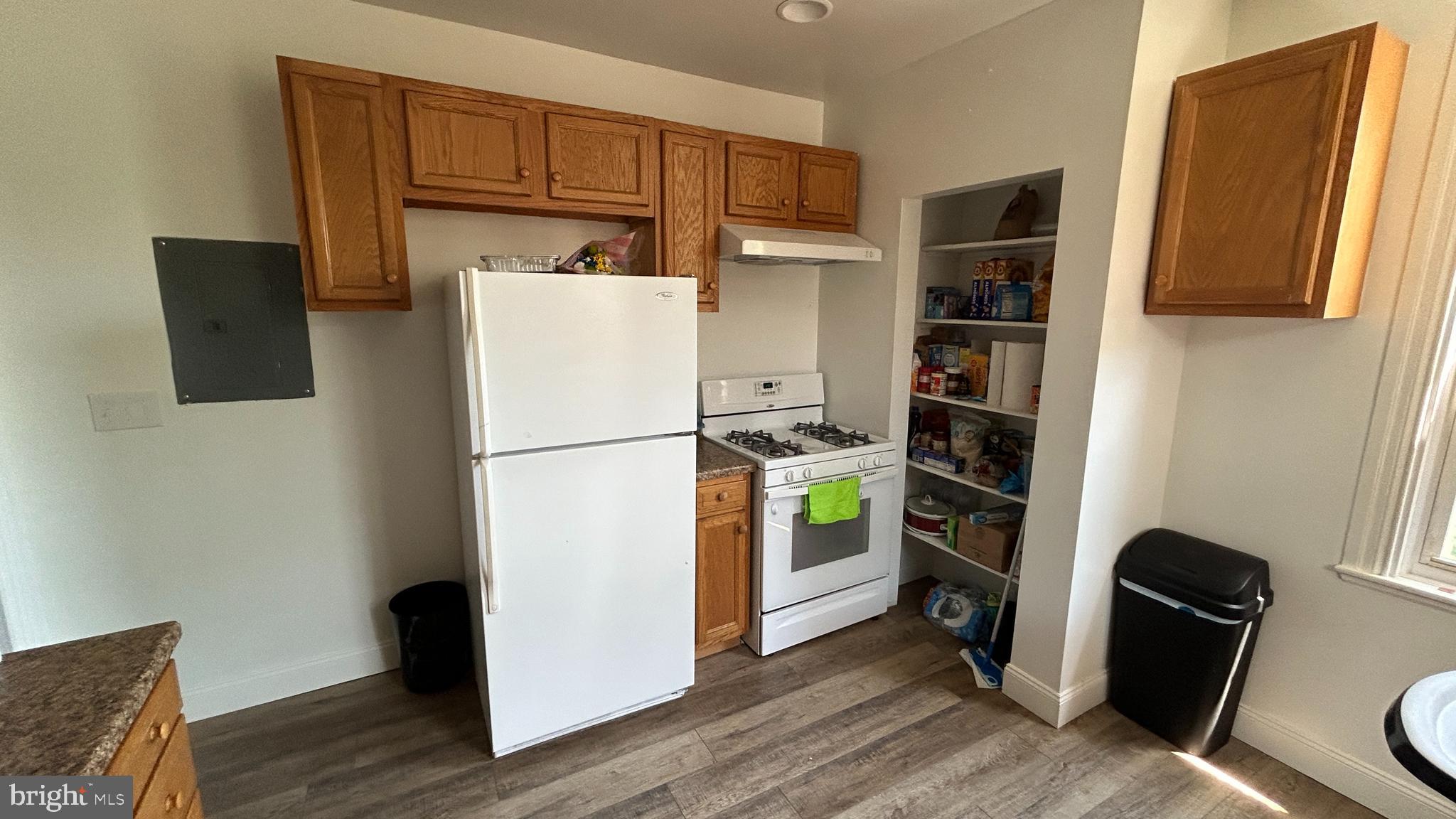 332 W NORTH STREET