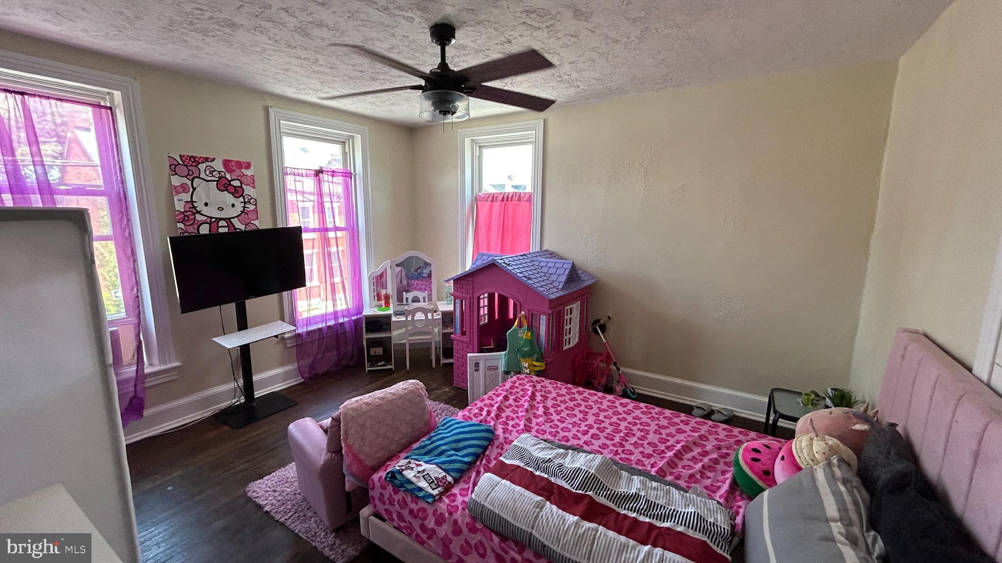 530 W PHILADELPHIA STREET