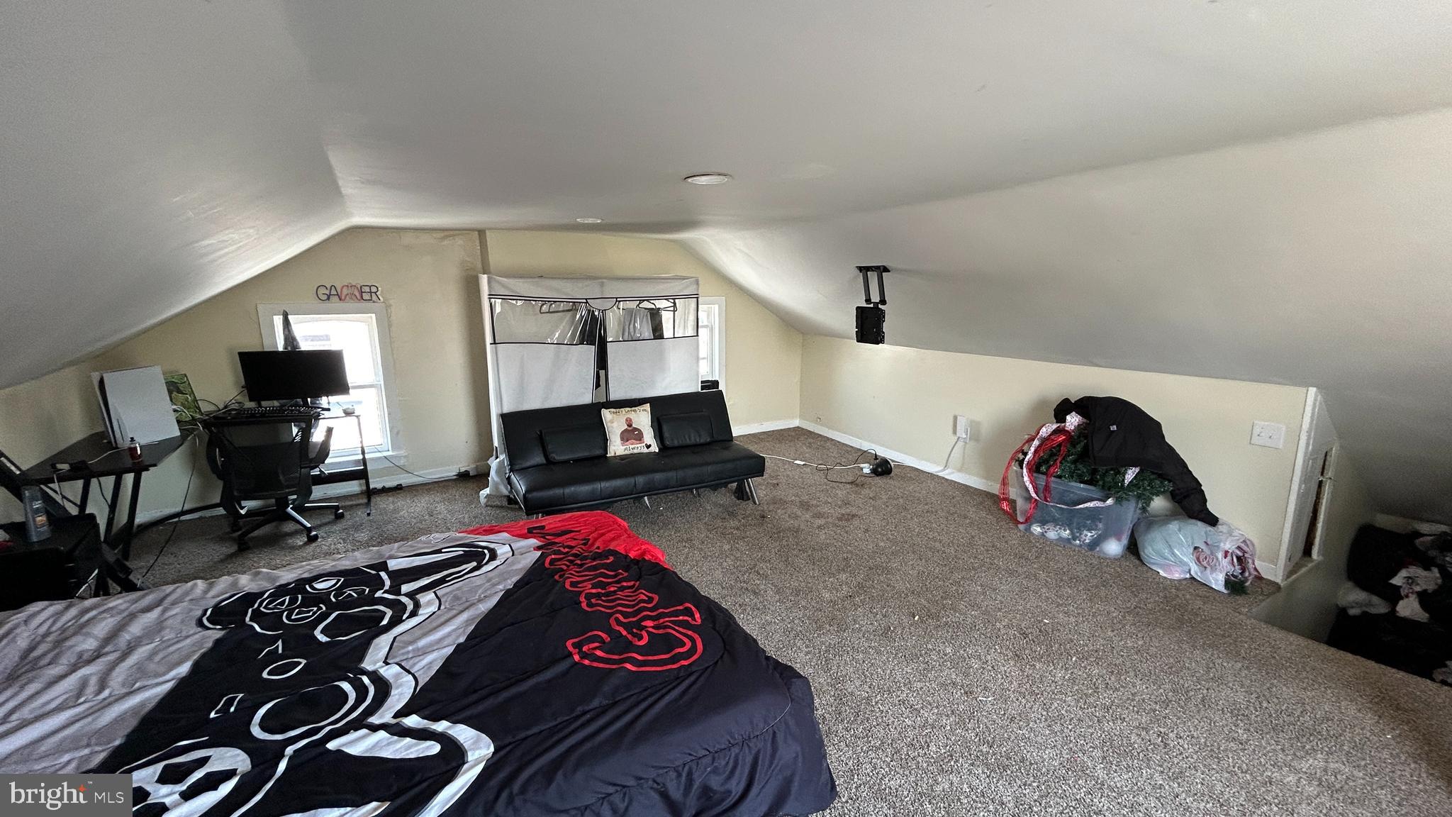 530 W PHILADELPHIA STREET