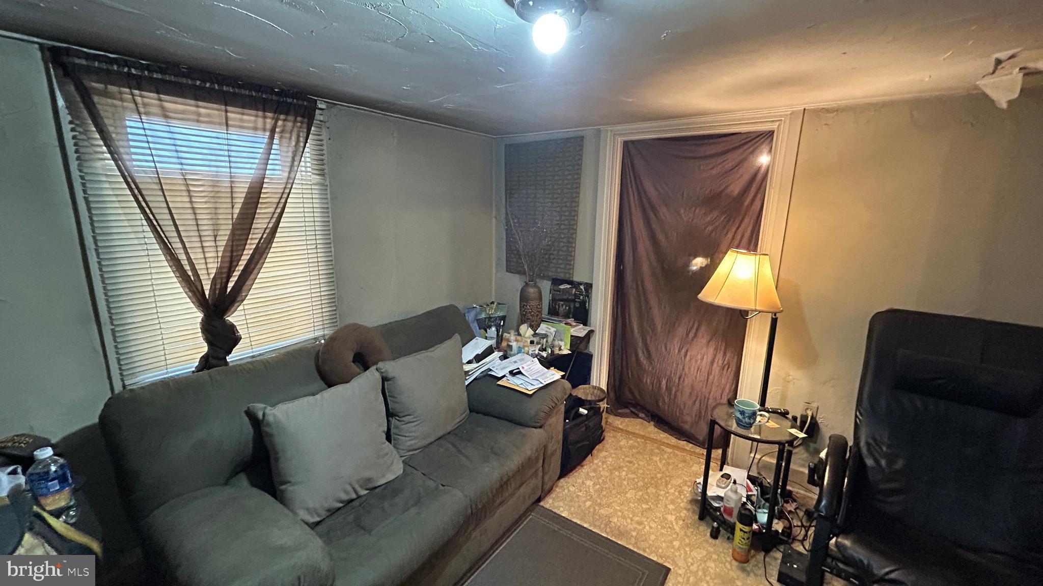 530 W PHILADELPHIA STREET